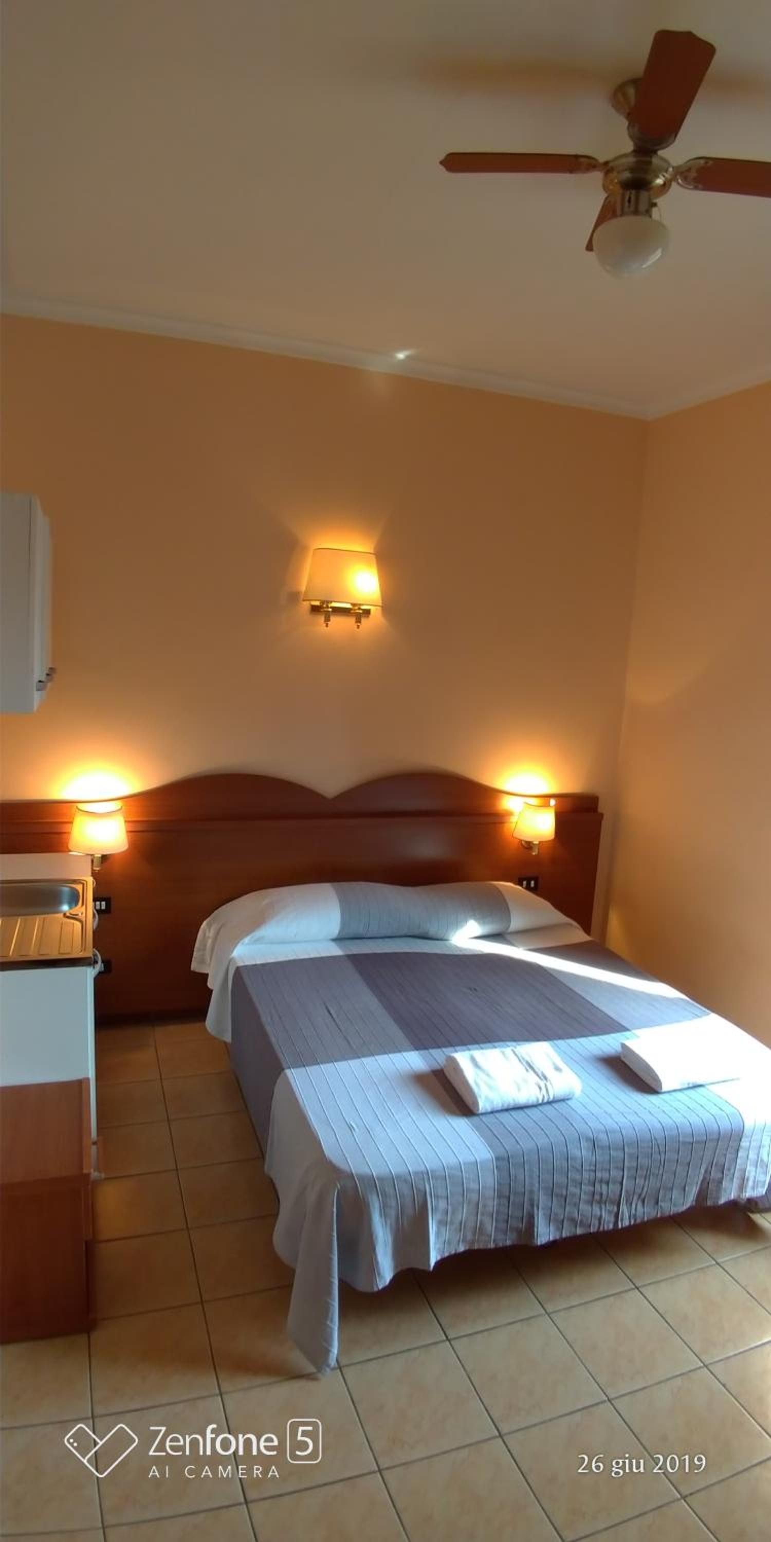 Termini station rooms holidays en Rome