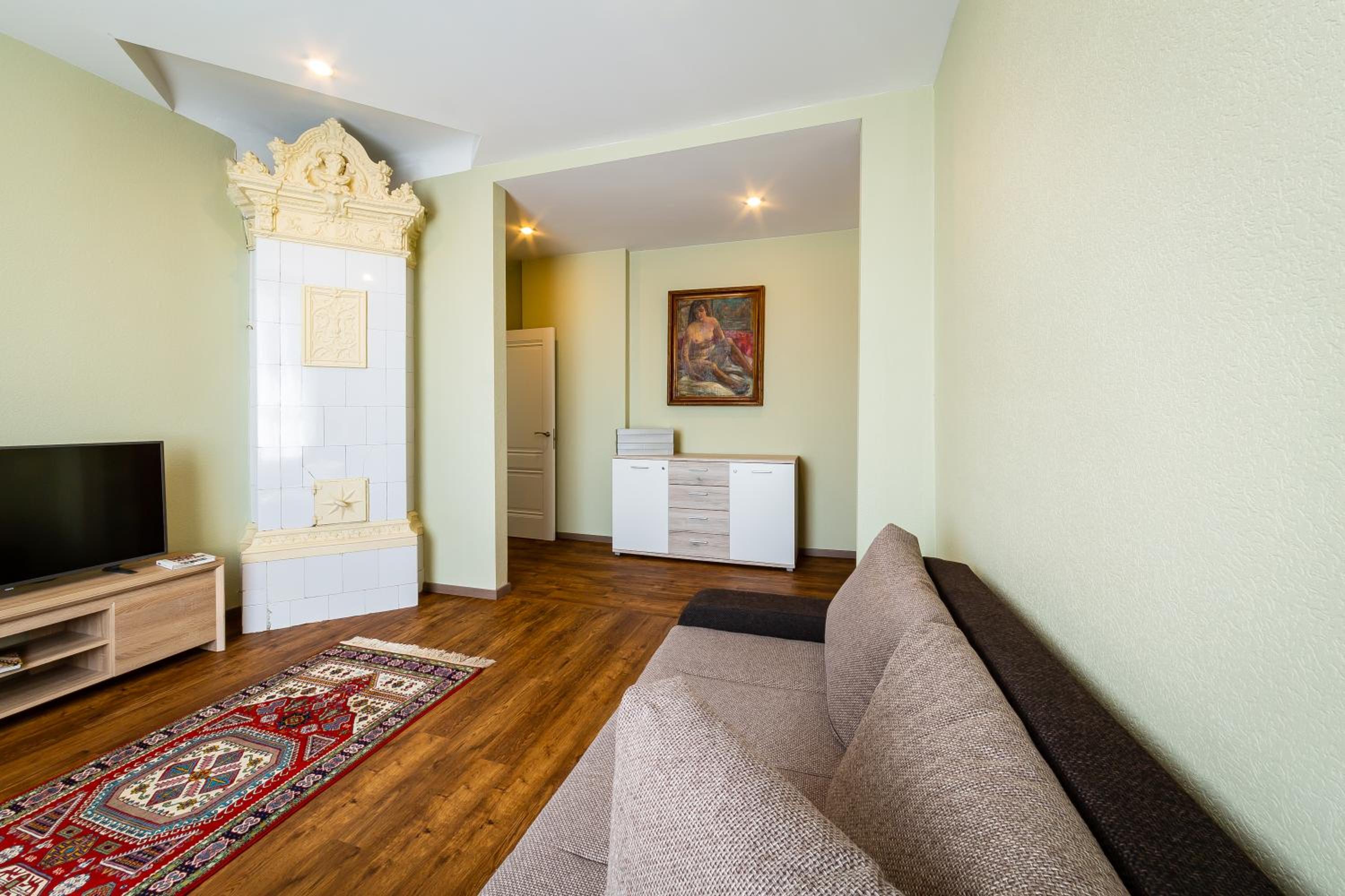 Best Stories Ap Bright Spacious 58sqm Free park view 3