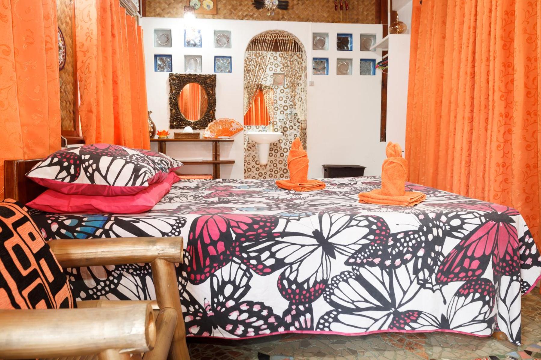 Lala Panzi Bed and Breakfast