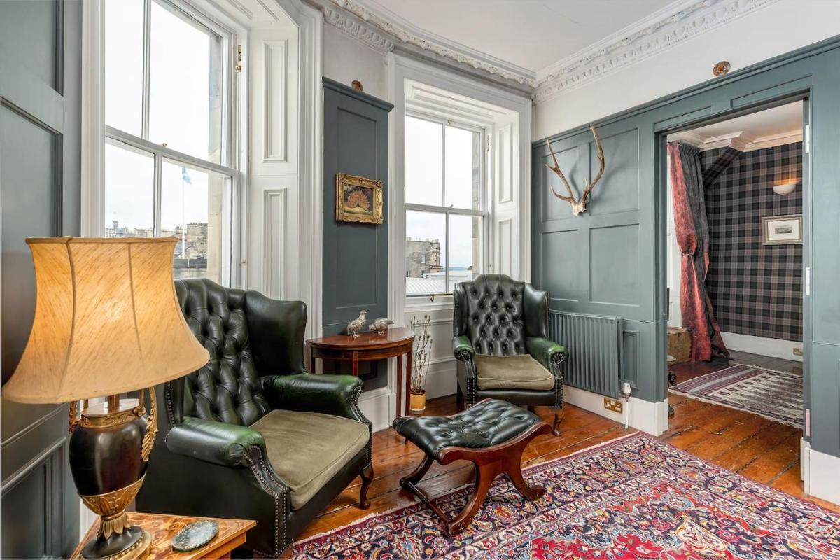 ALTIDO Luxury Old Town Apartment view 2