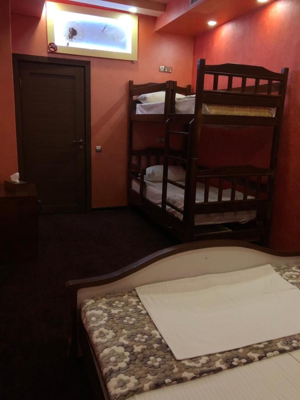 HOTEL N1