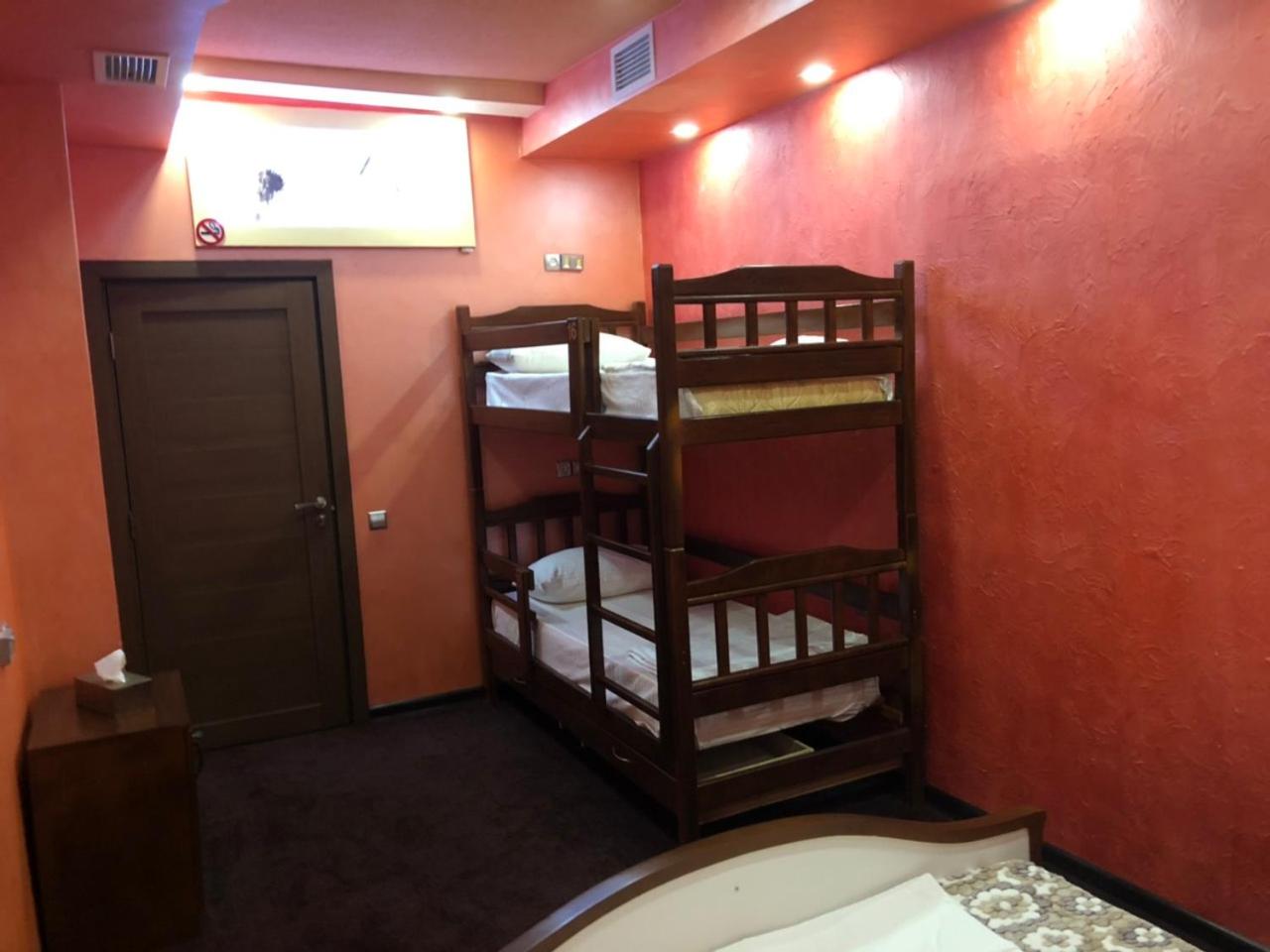 HOTEL N1