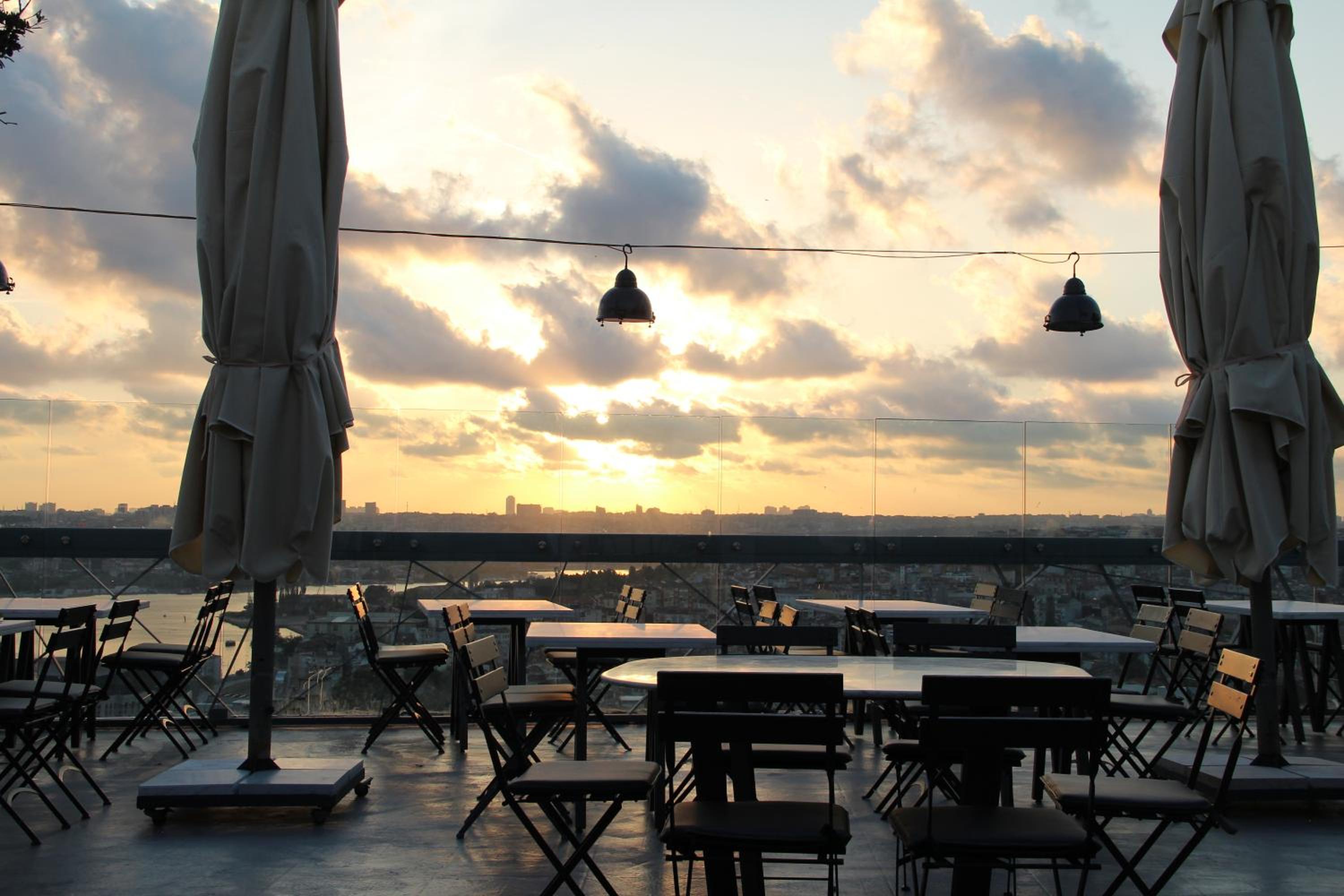 Tulip City Hotel - Image 22