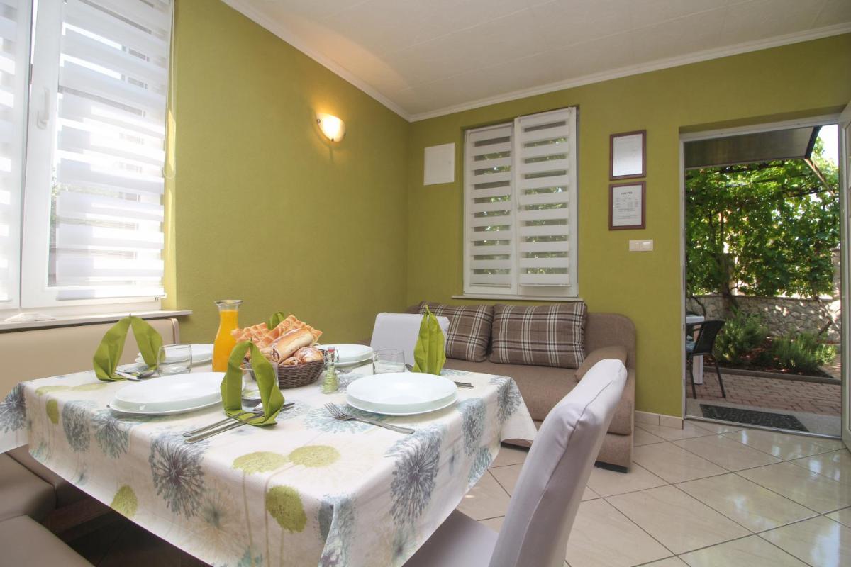 Apartmani Galešić view 4