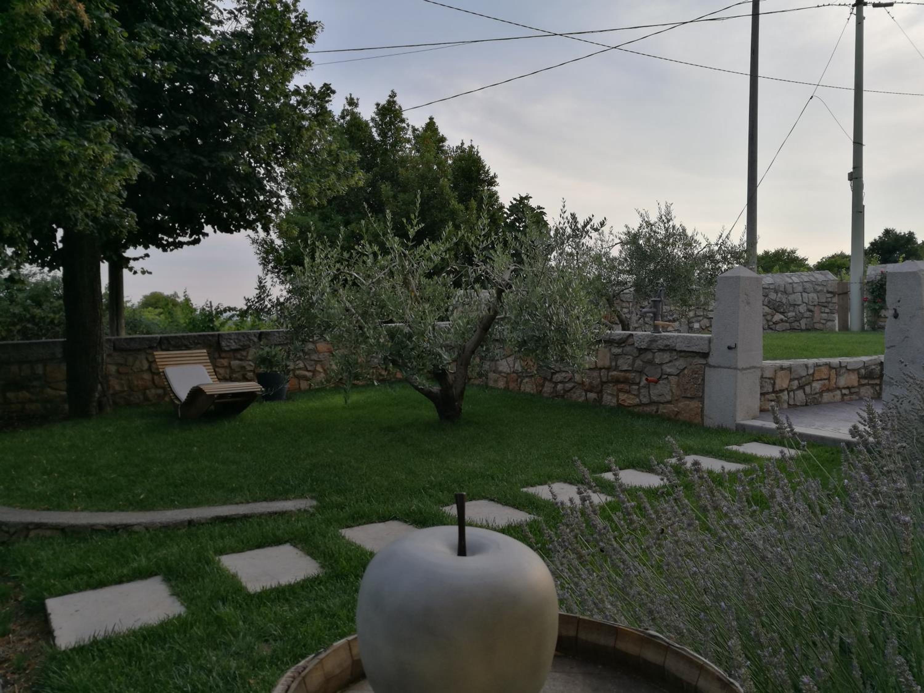 Photo 27