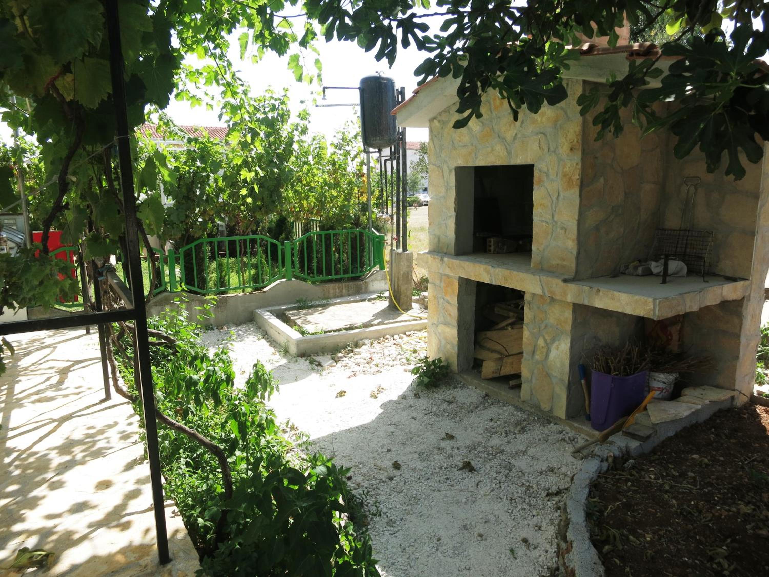 Photo 22