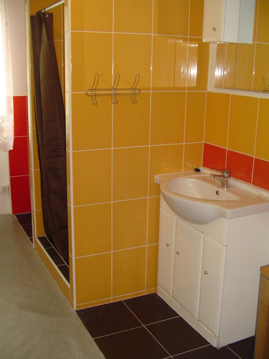 Photo 57
