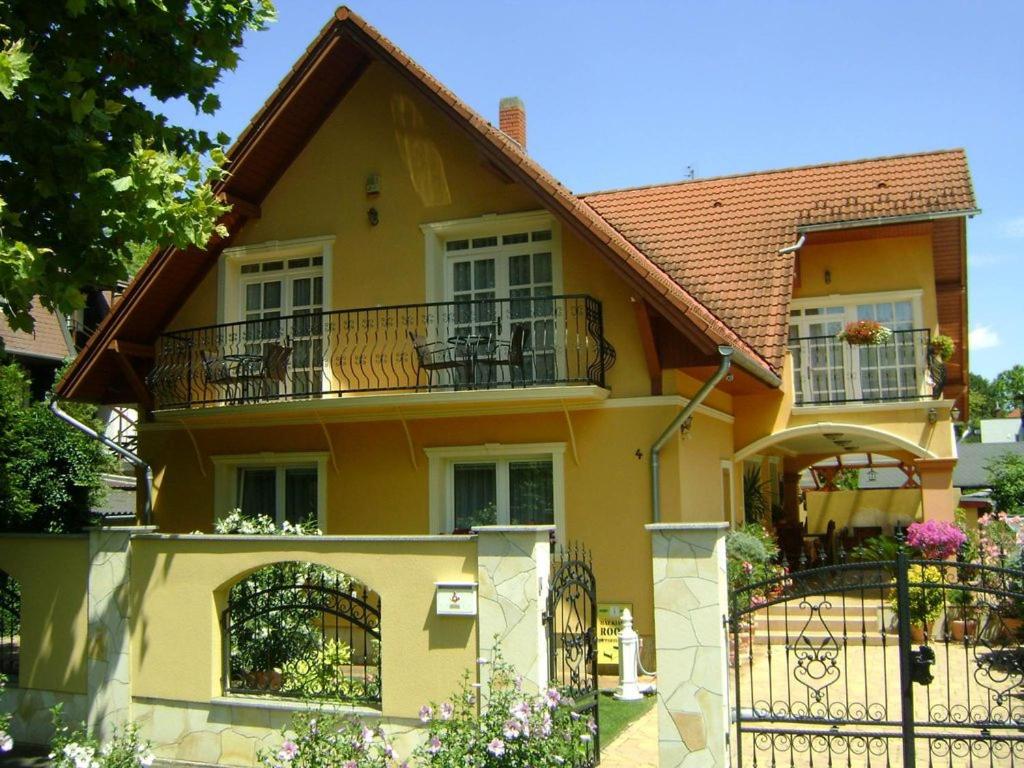 Villa Mikes Siófok