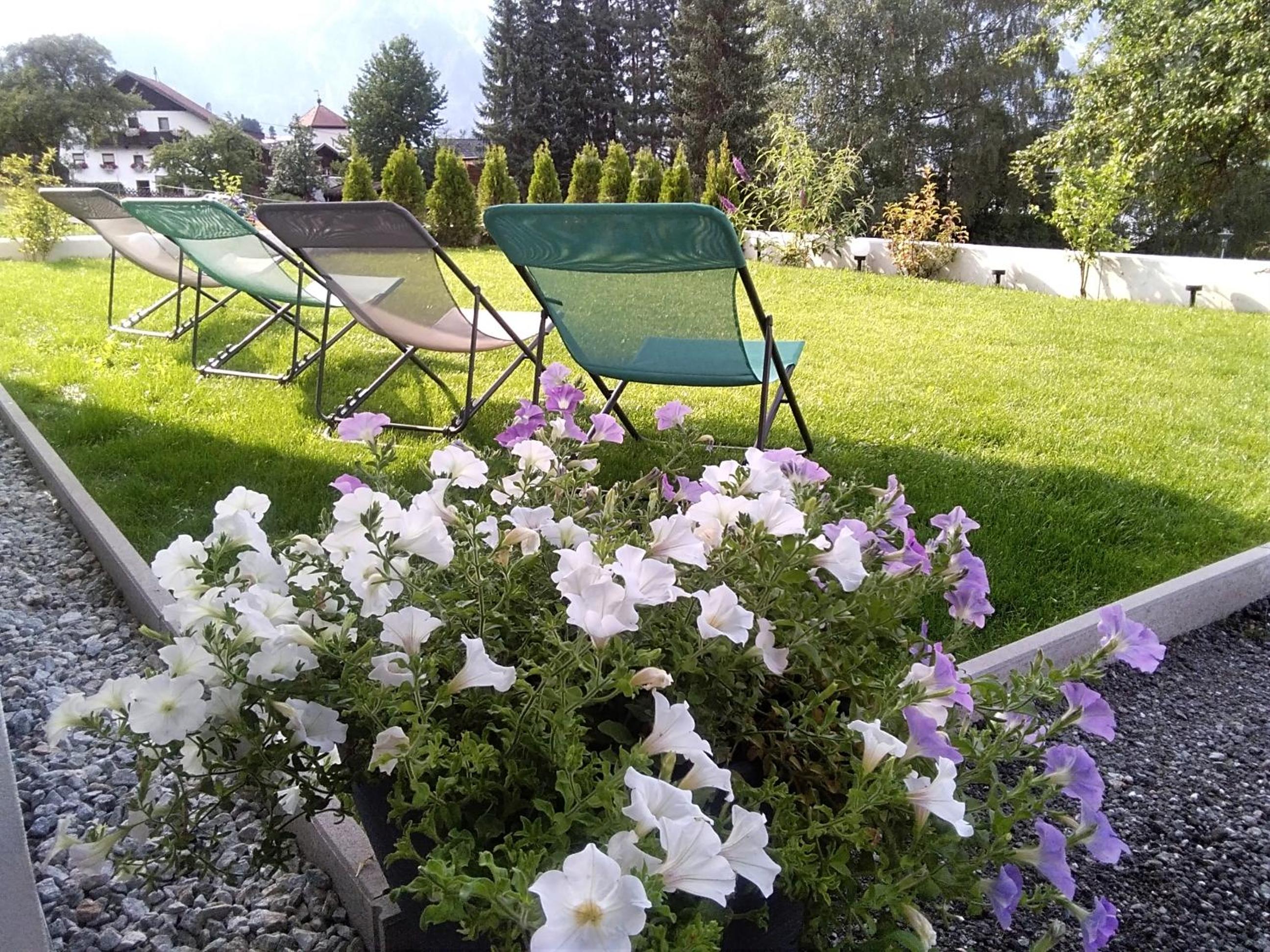 Living Apartment Maurer view 4