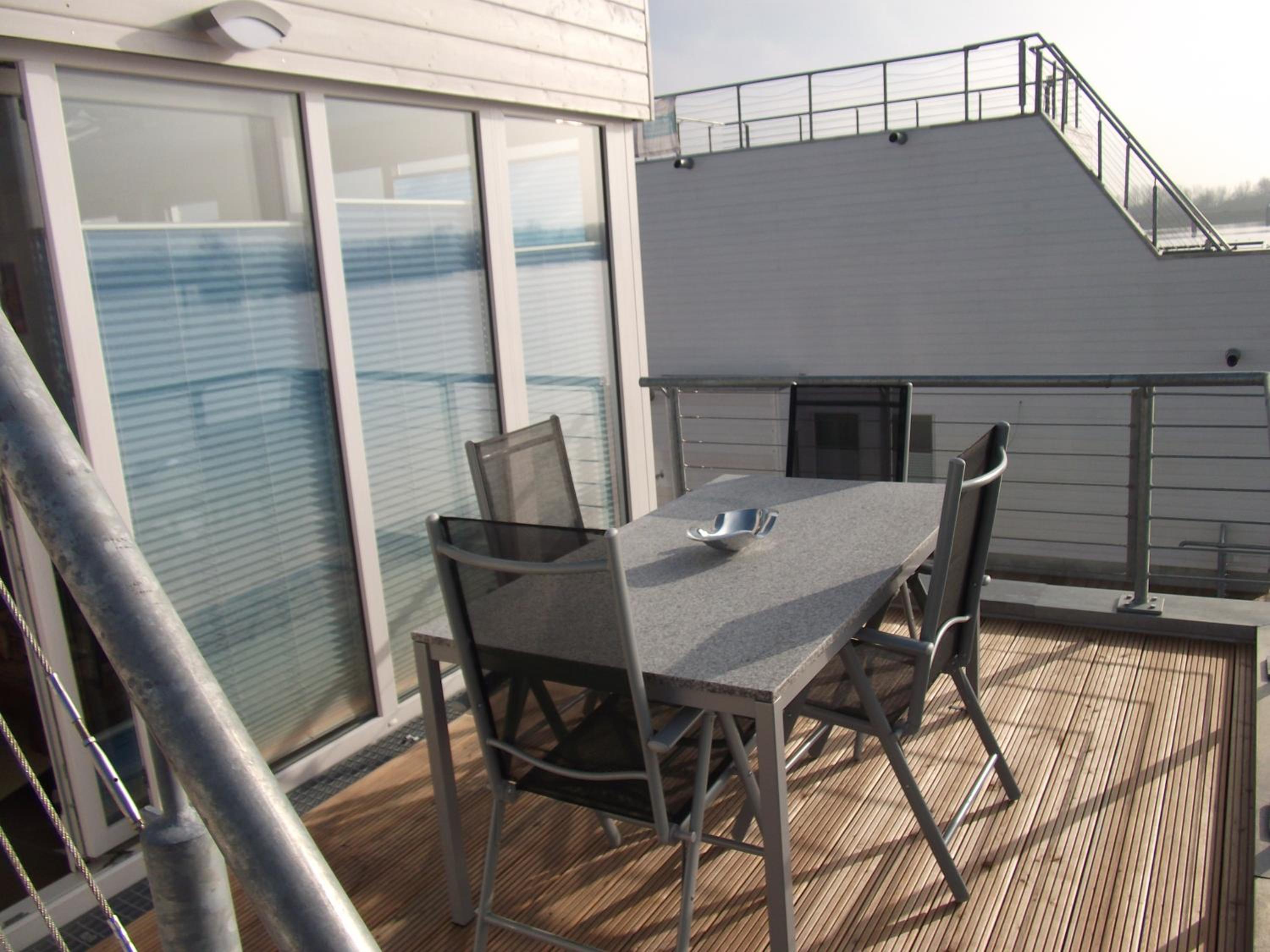 Schwimmendes Ferienhaus Swimming Lounge