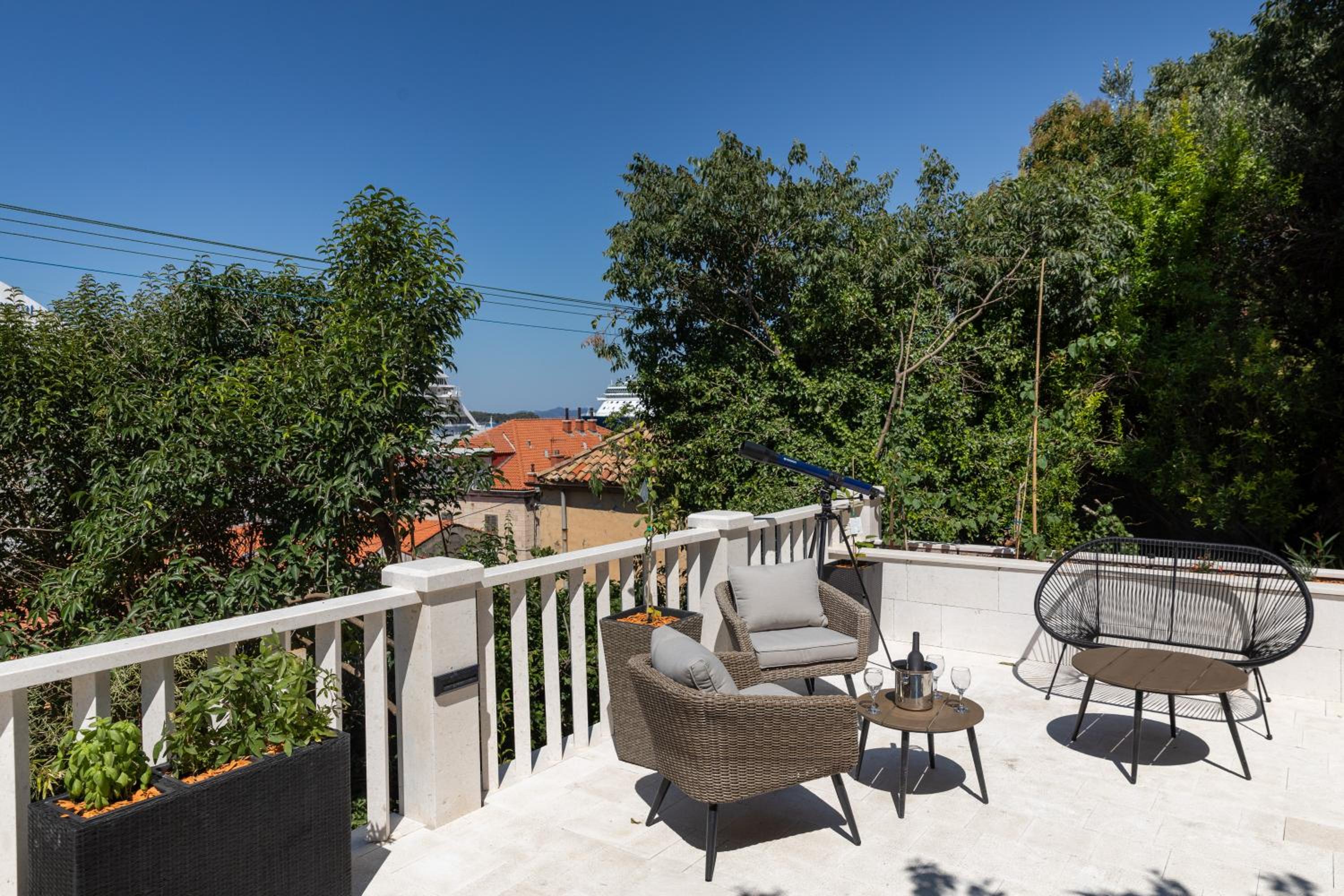 balance & terrace