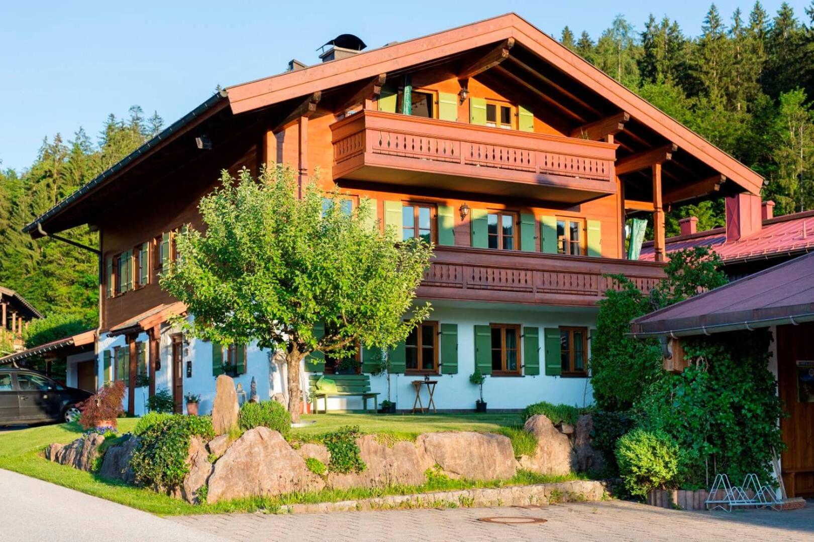 Komfort Ferienwohnungen Reit im Winkl - Haus Davis view 3