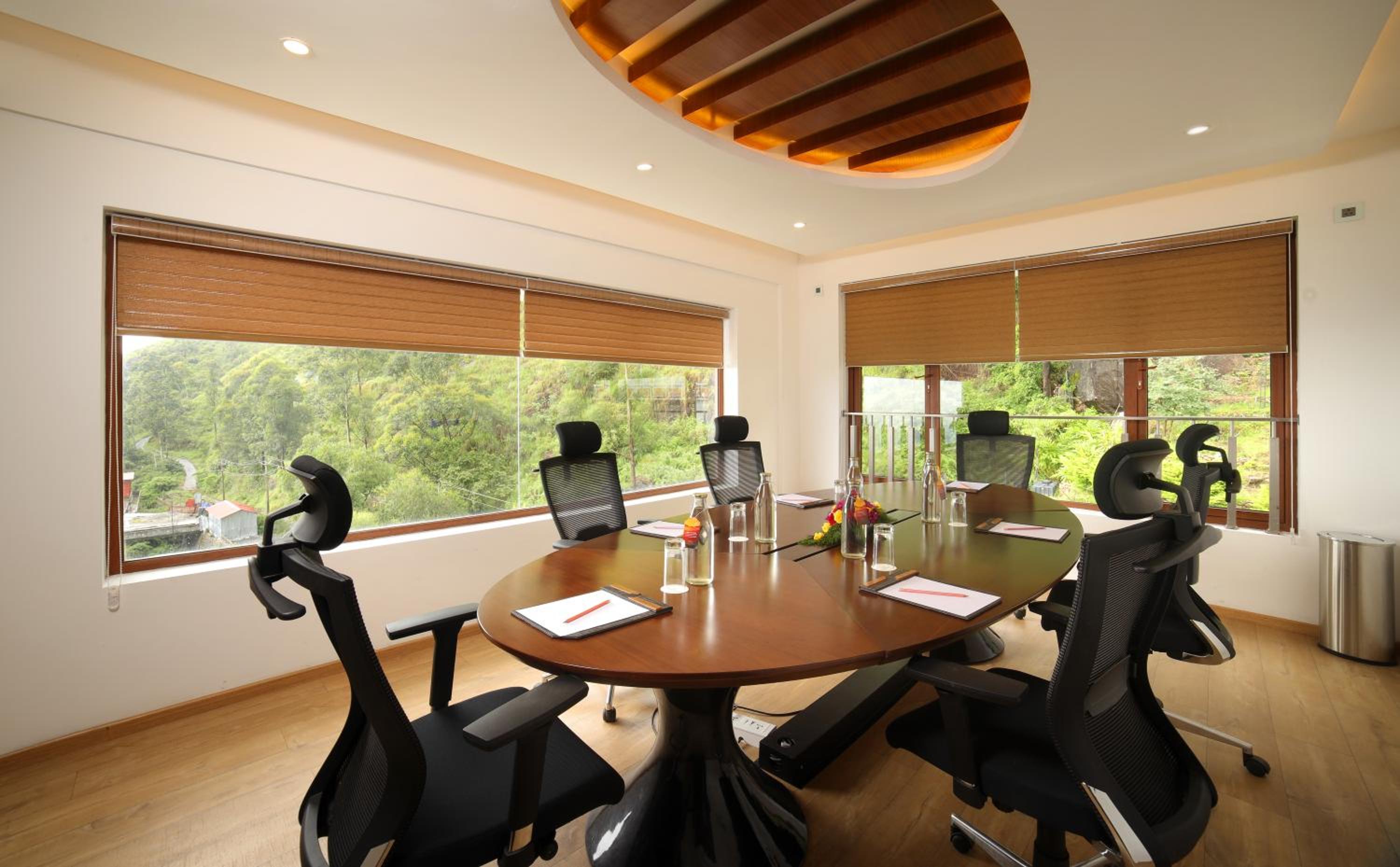 Munnar Vacations - Amber Dale Luxury Hotel  Spa, Munnar - Property Image 6