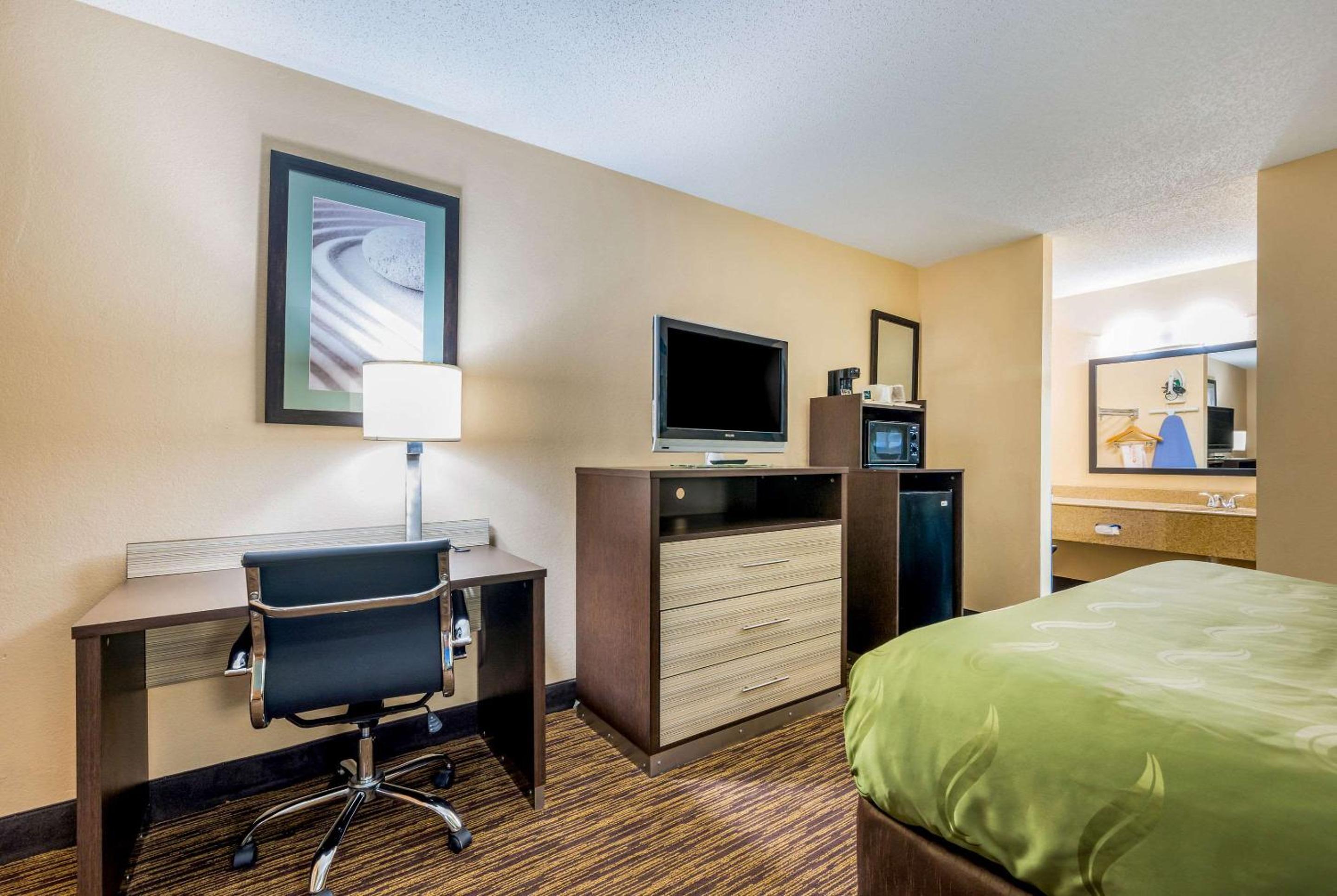 Cullman Vacations - Quality Inn Cullman I-65 Exit 310 - Property Image 5