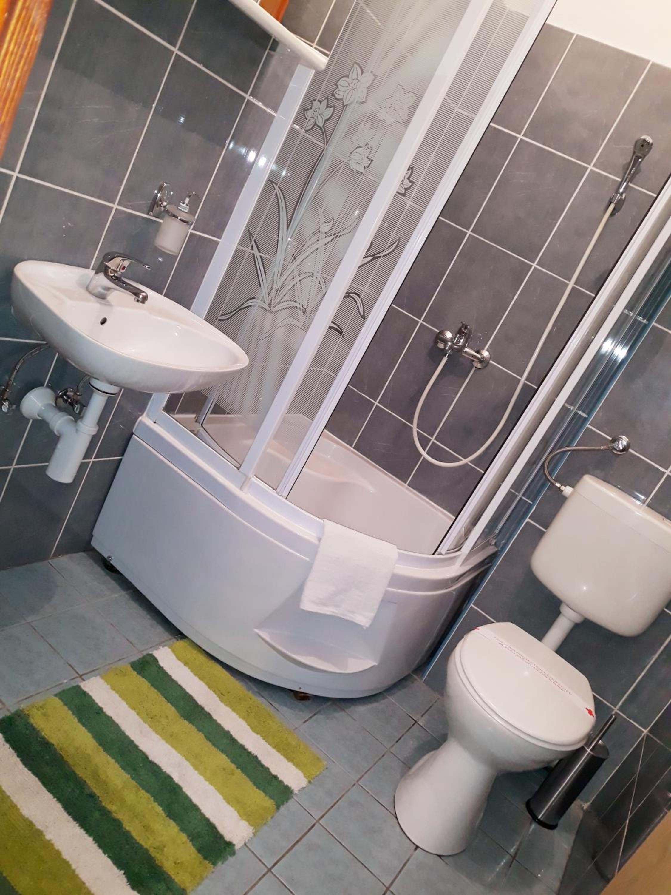 Apartmani RALE rooms