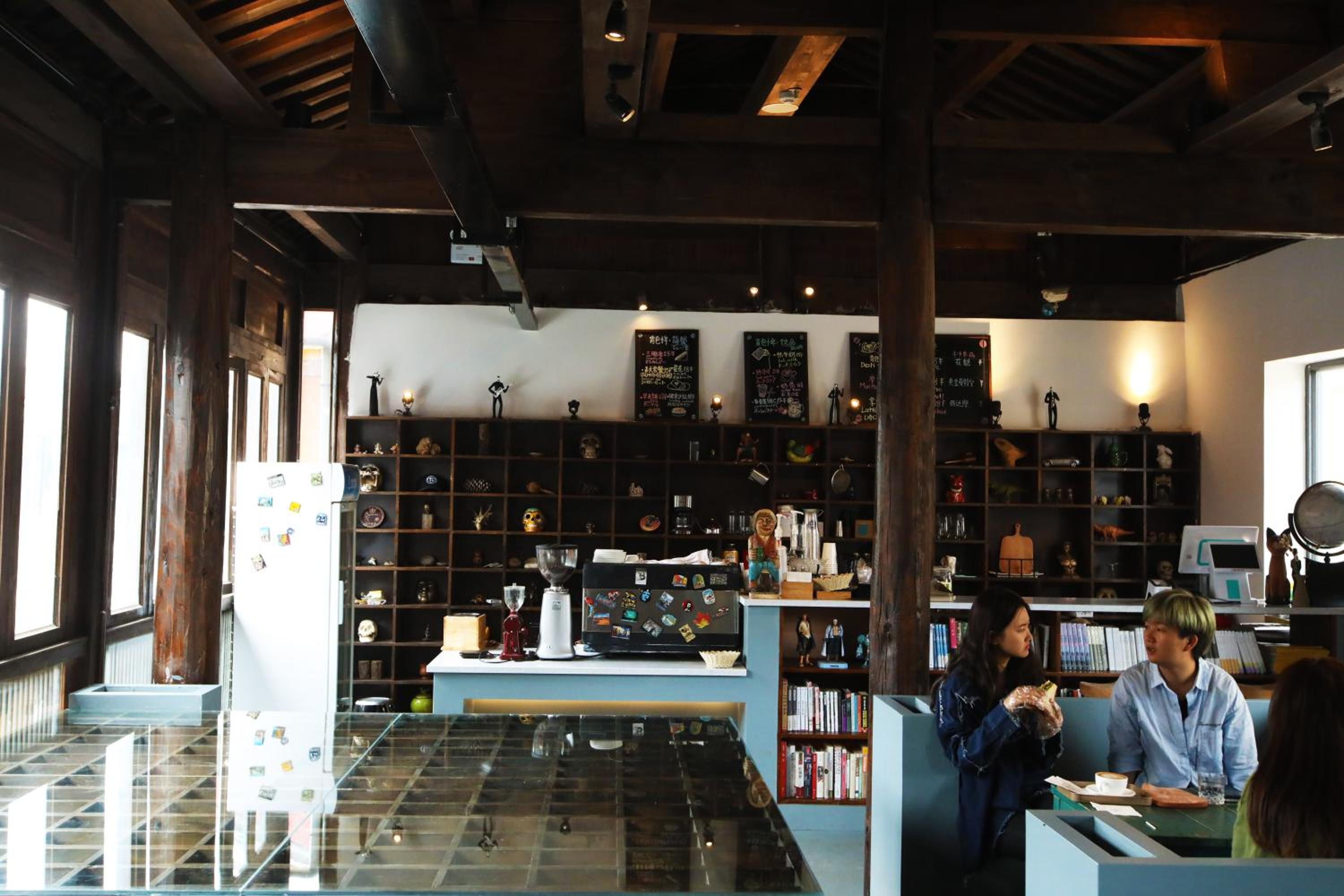 Lijiang Desti Youth Park Hostel