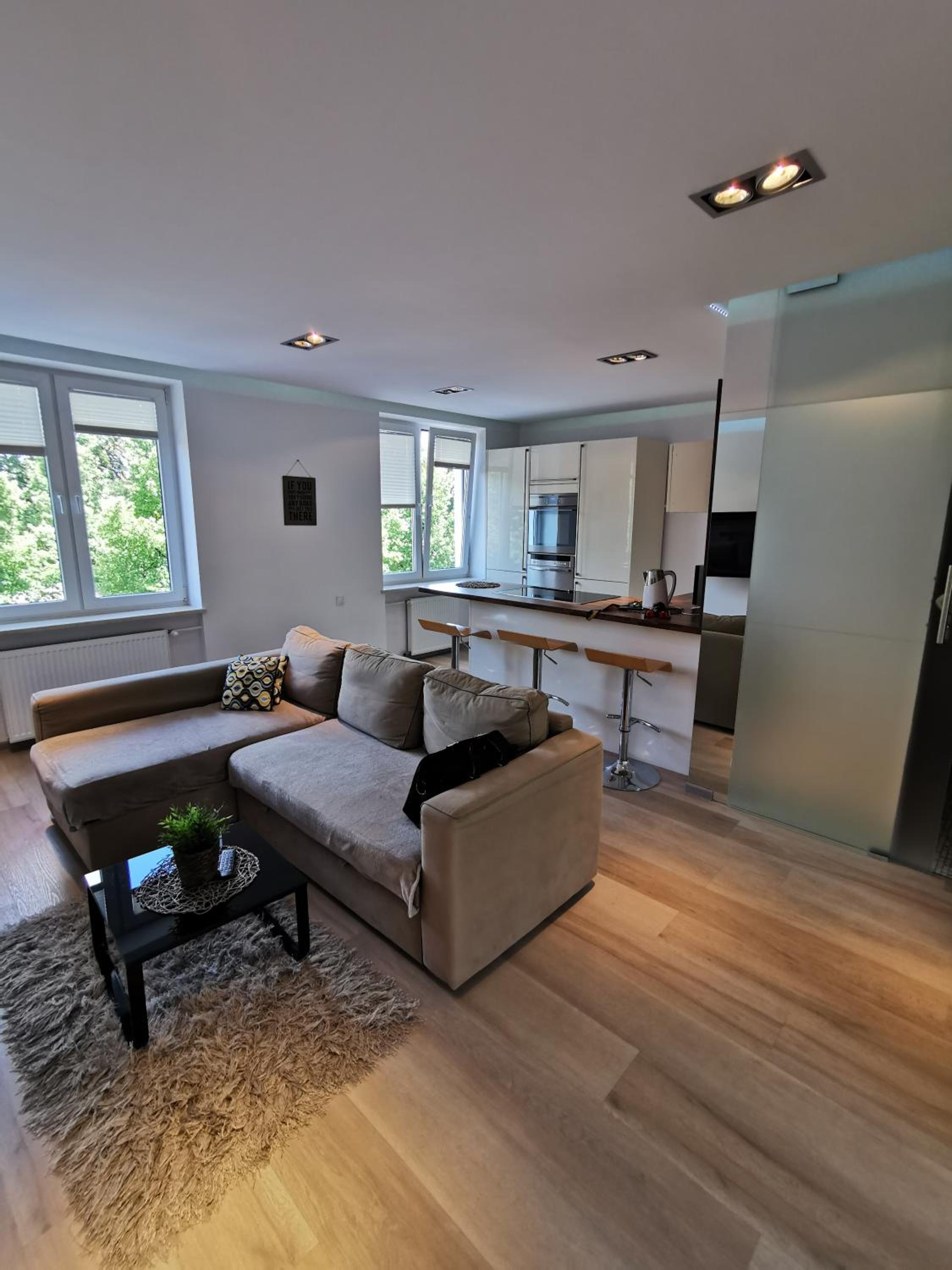 Nowoczesny Apartament III Al. NMP Częstochowa view 2