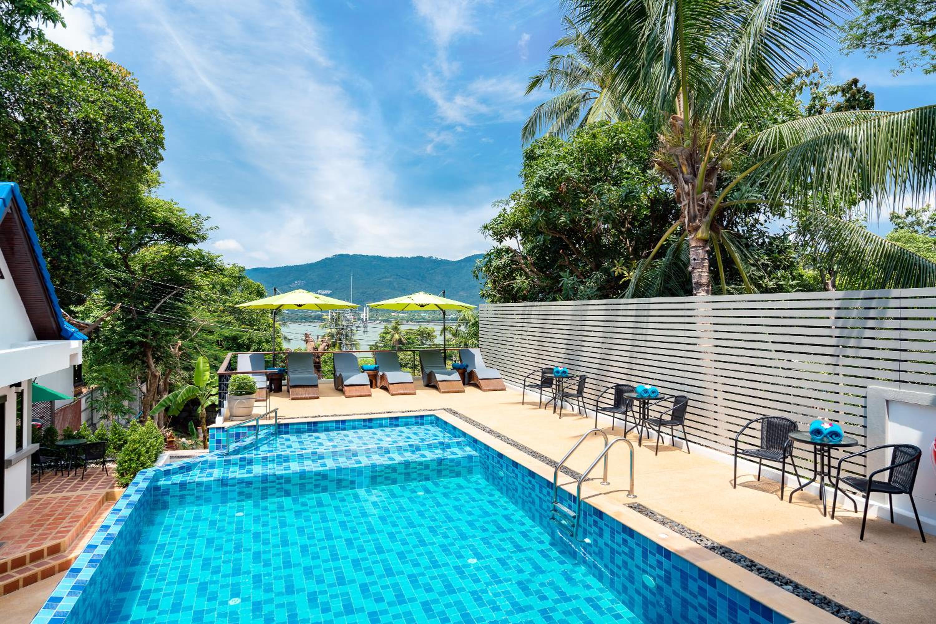 Chaweng Lakeview Residence