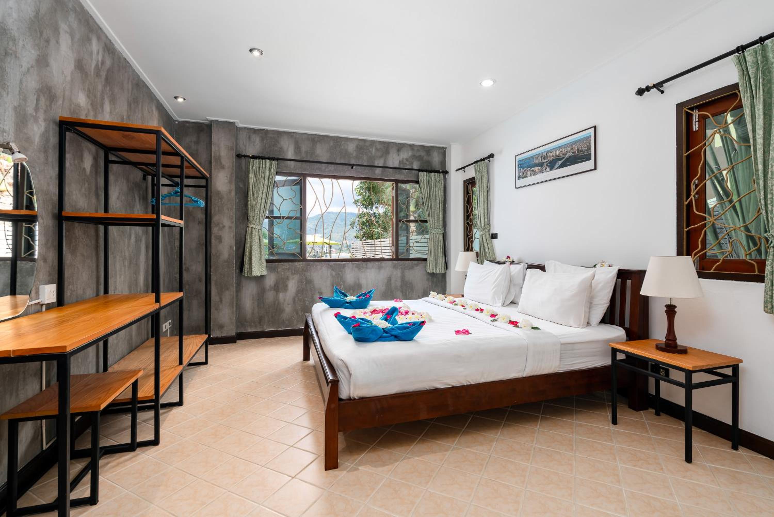 Chaweng Lakeview Residence