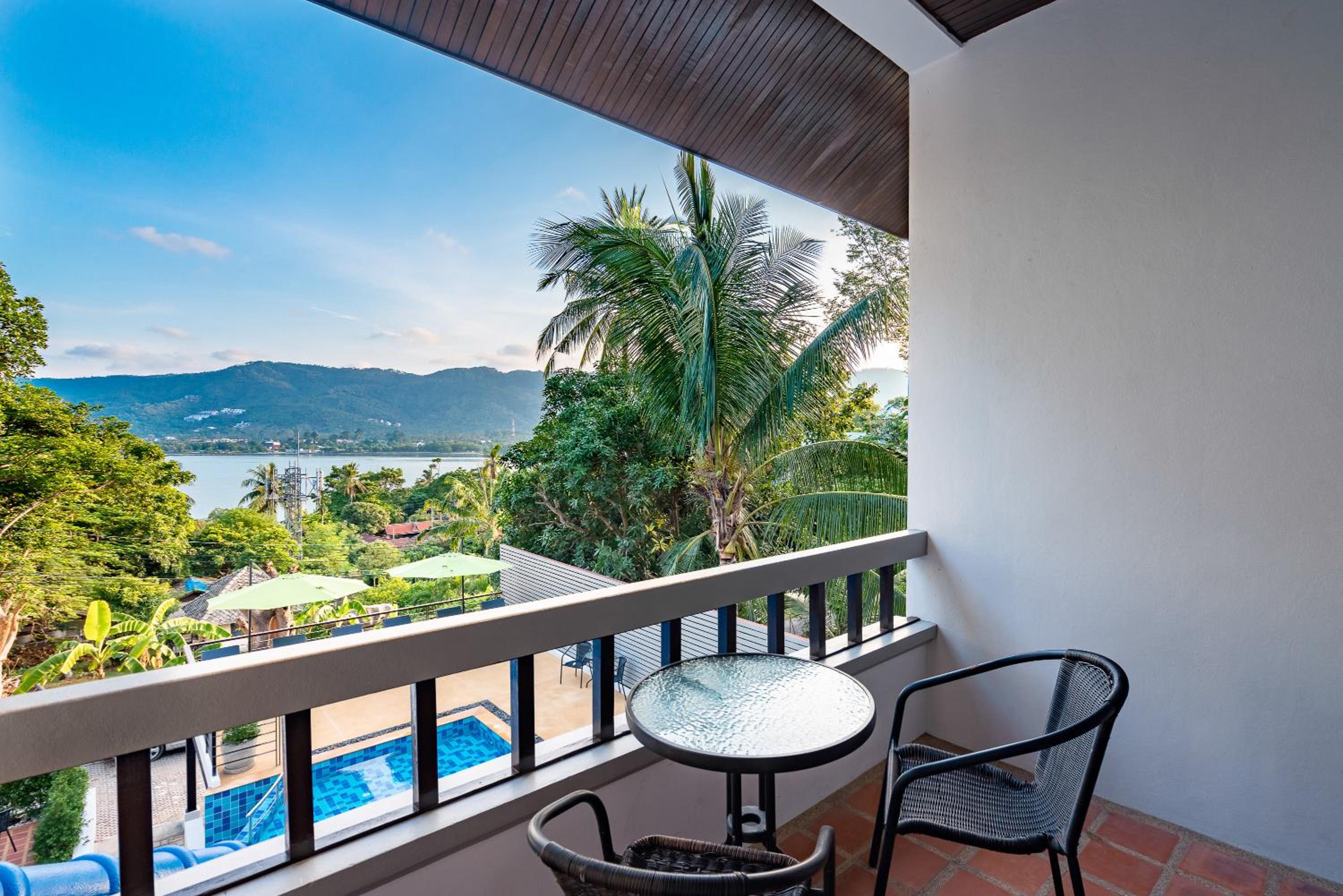 Chaweng Lakeview Residence