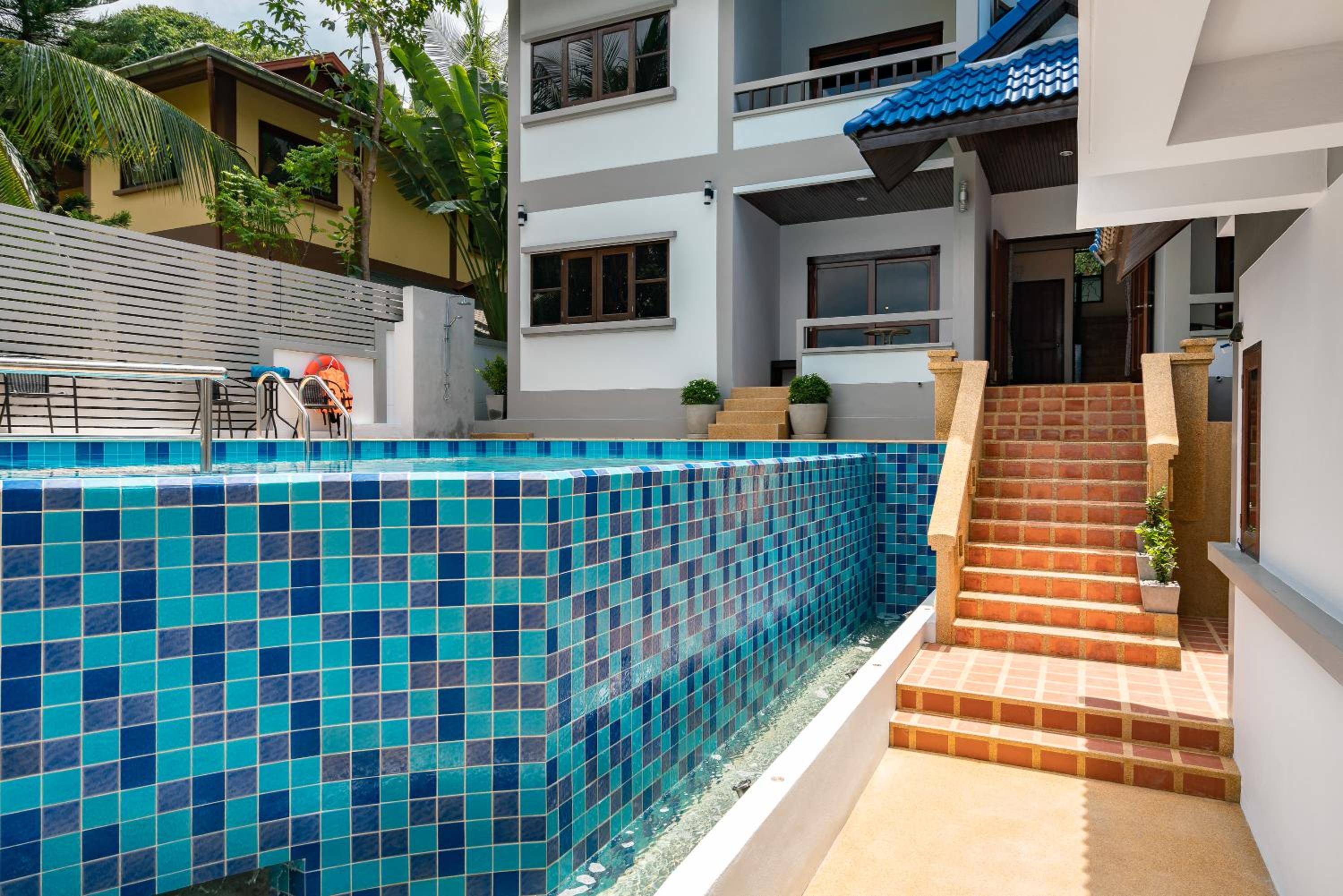 Chaweng Lakeview Residence