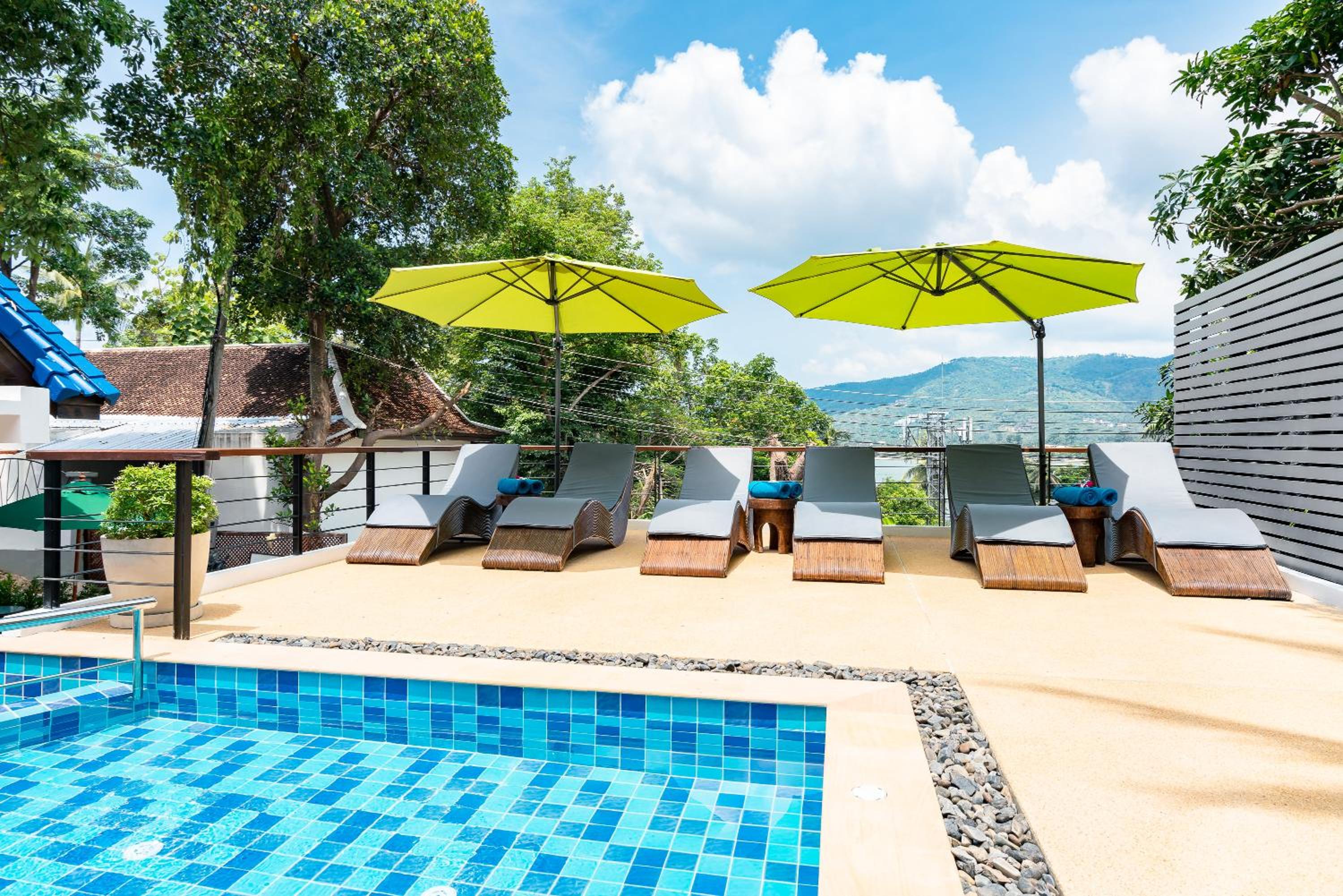 Chaweng Lakeview Residence