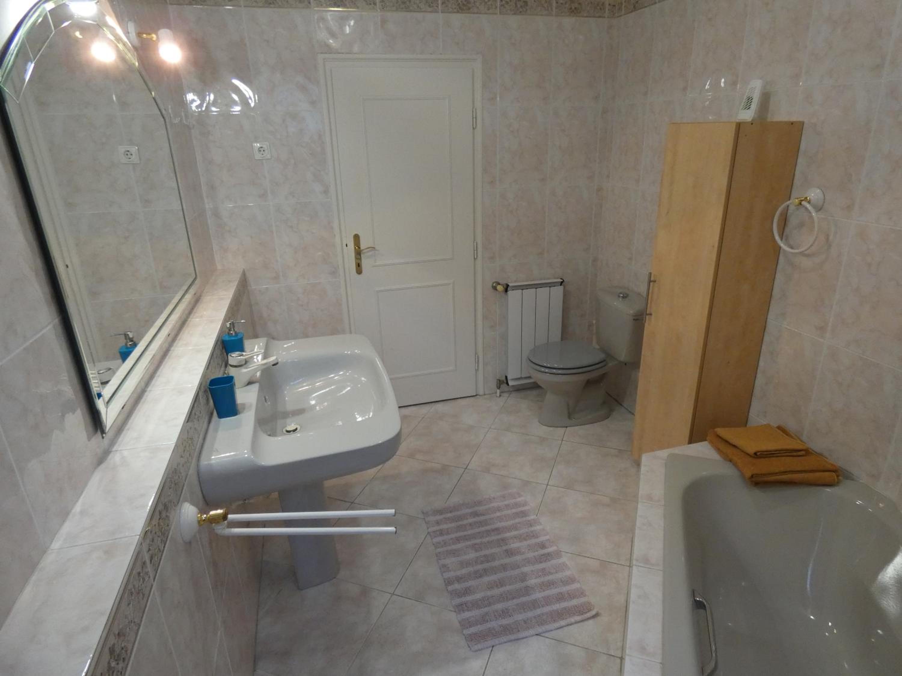 Photo 41