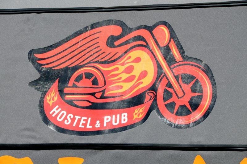 Barri Antic Hostel & Pub