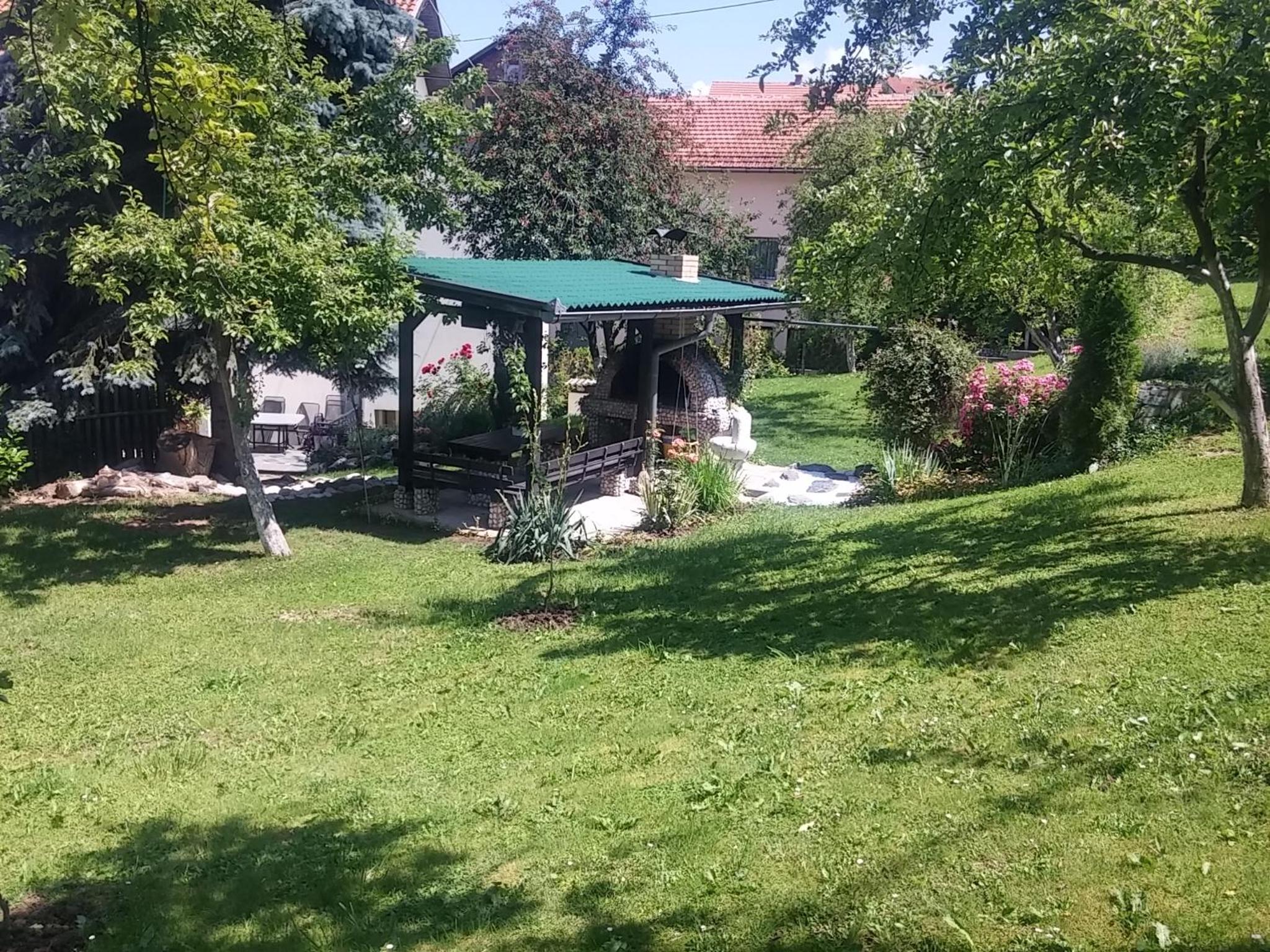 Photo 23