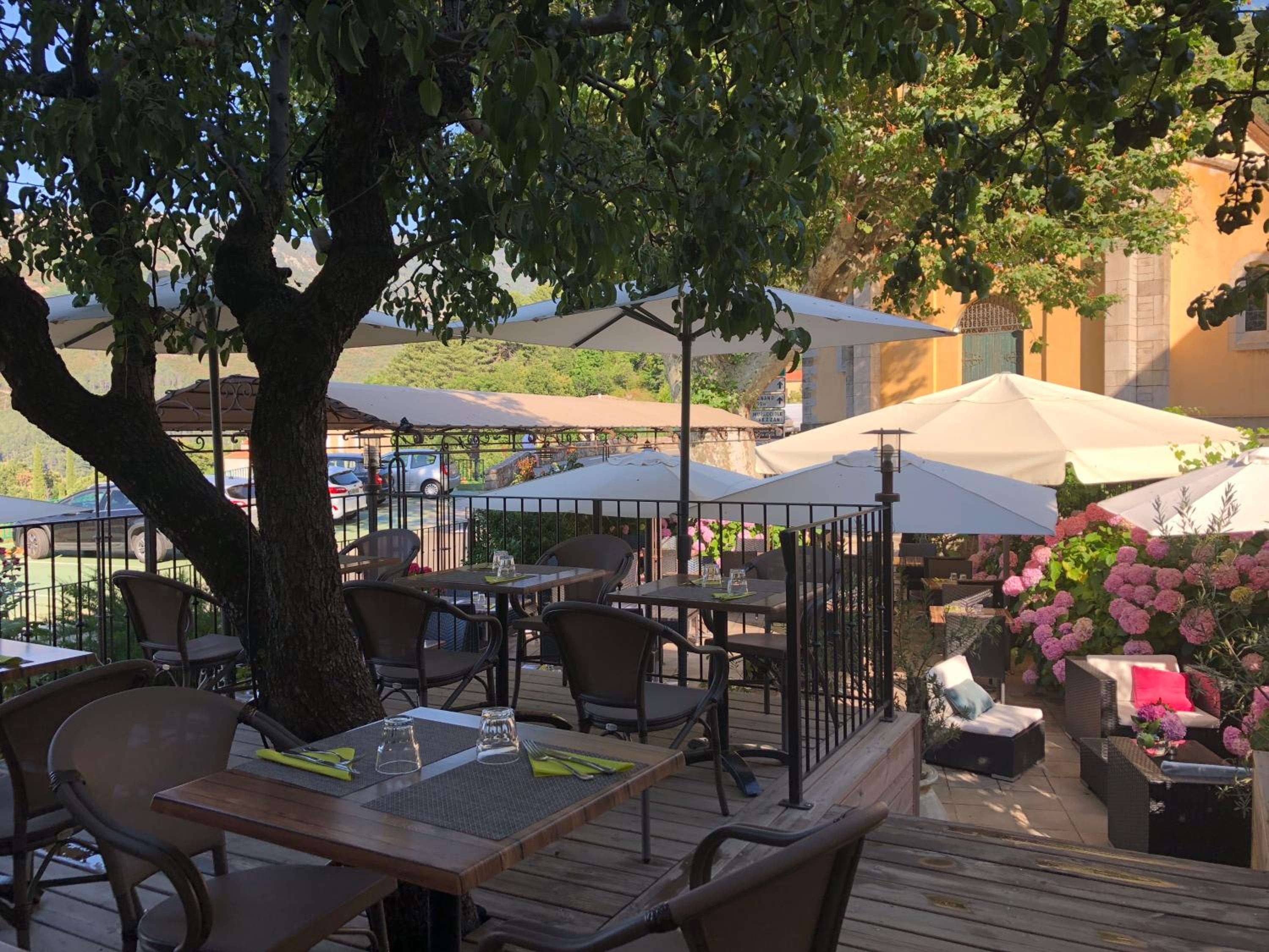outdoor BBQ area