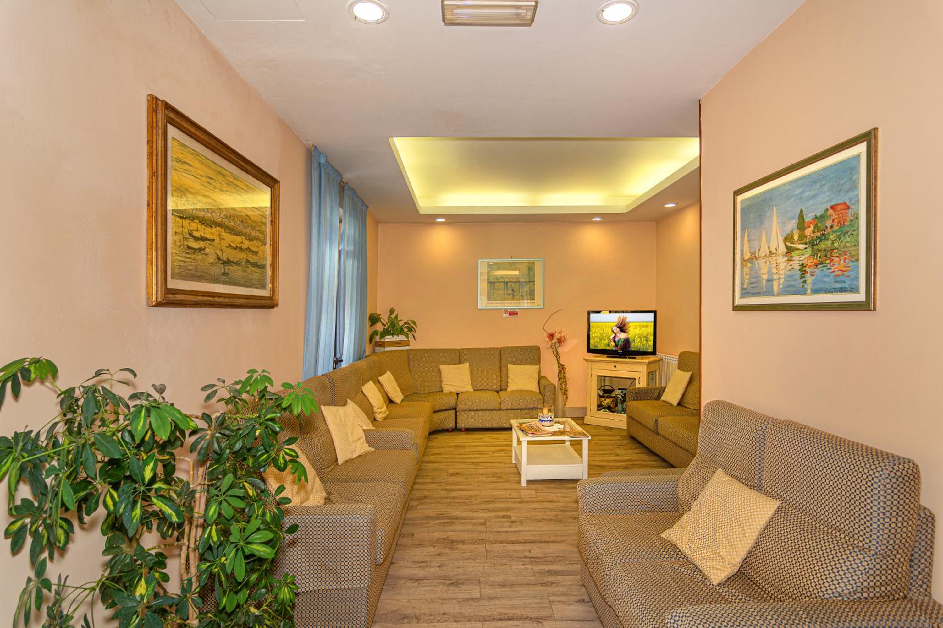 Hotel Perla Del Mare
