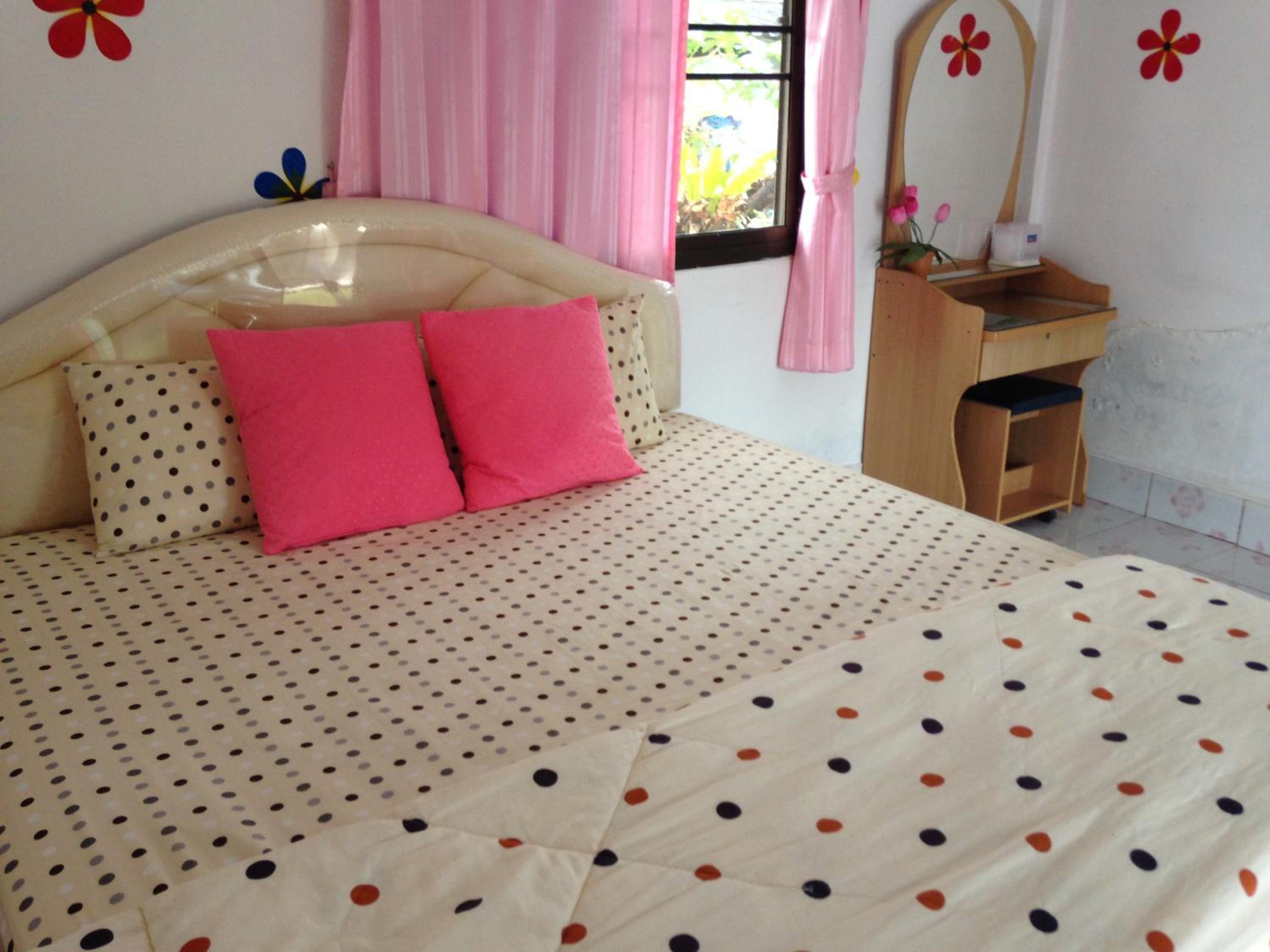 Photo 28
