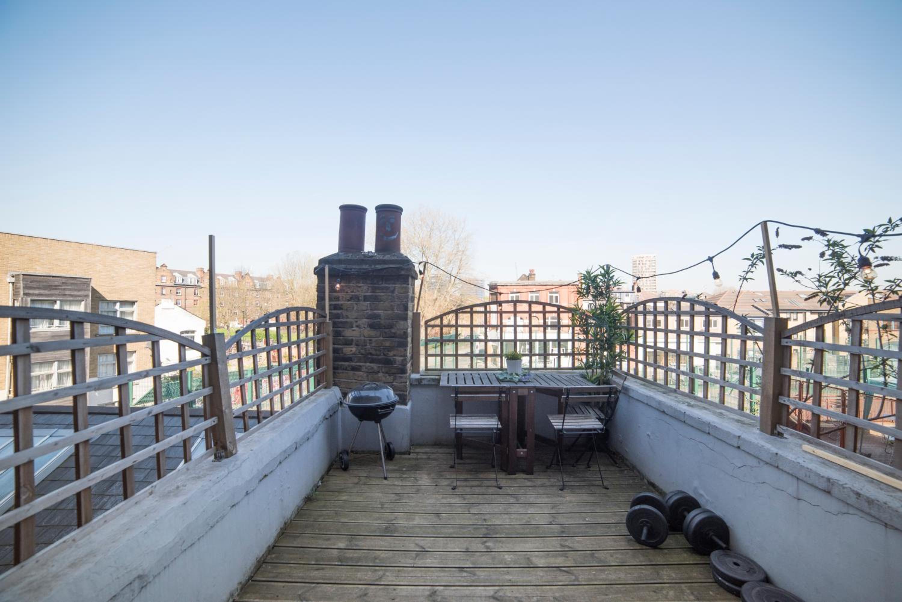 outdoor bbq area