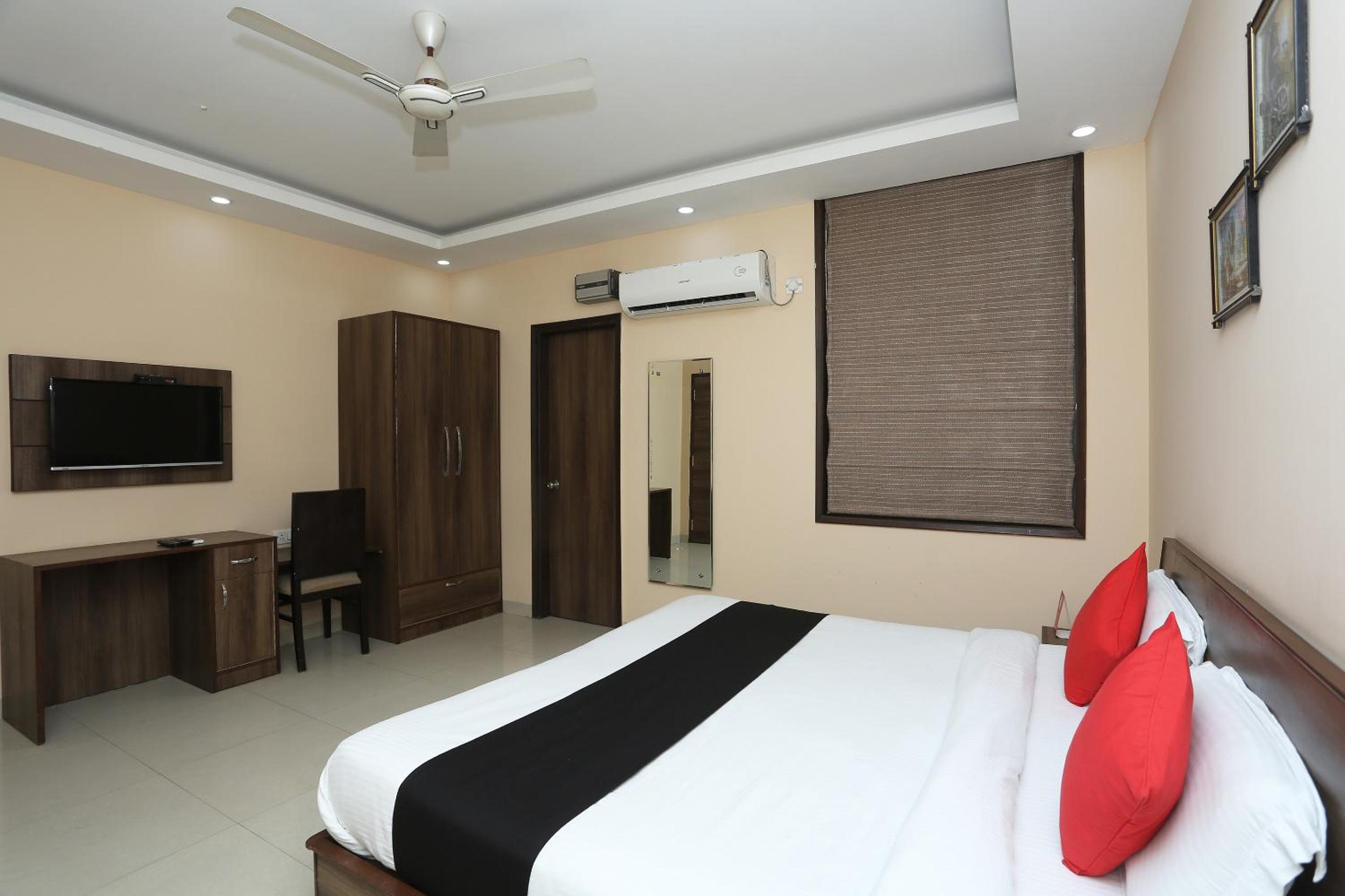 Bilberry Hotel