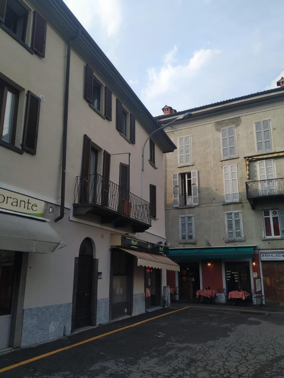 Bed on the Lake Como monolocale vista lago view 4