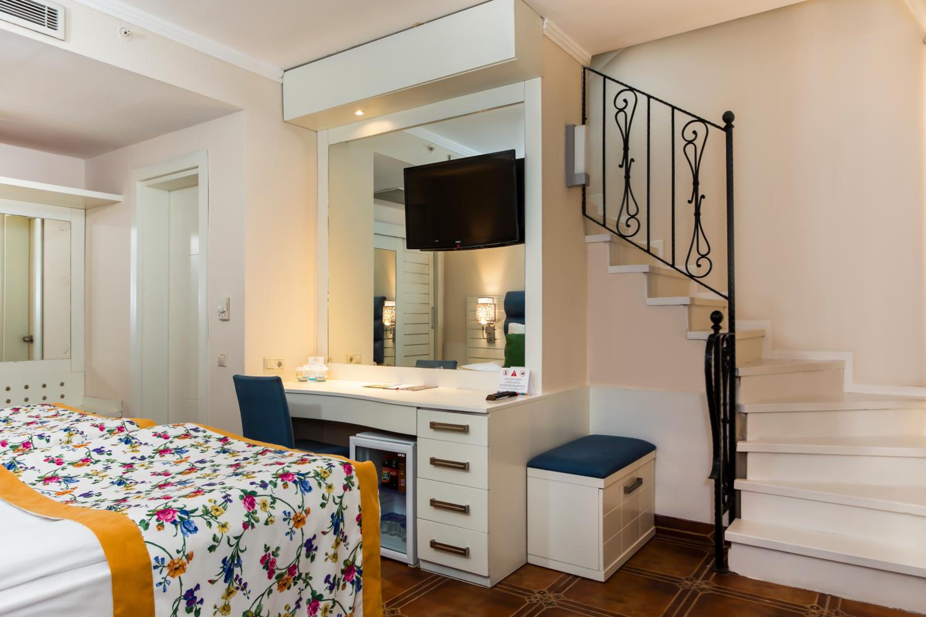 Orange County Kemer - Image 10