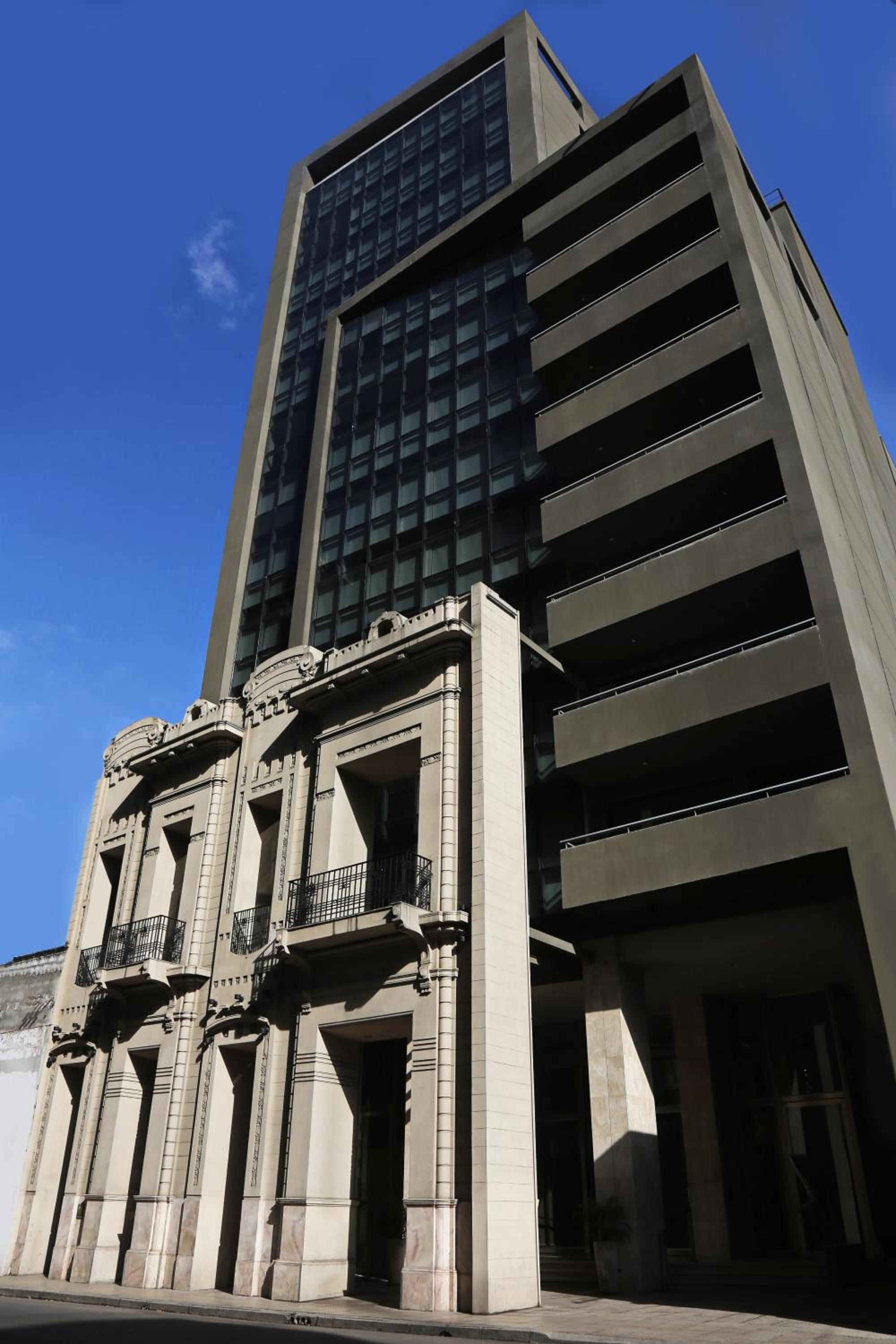 The Point Casa Edificio Boutique
