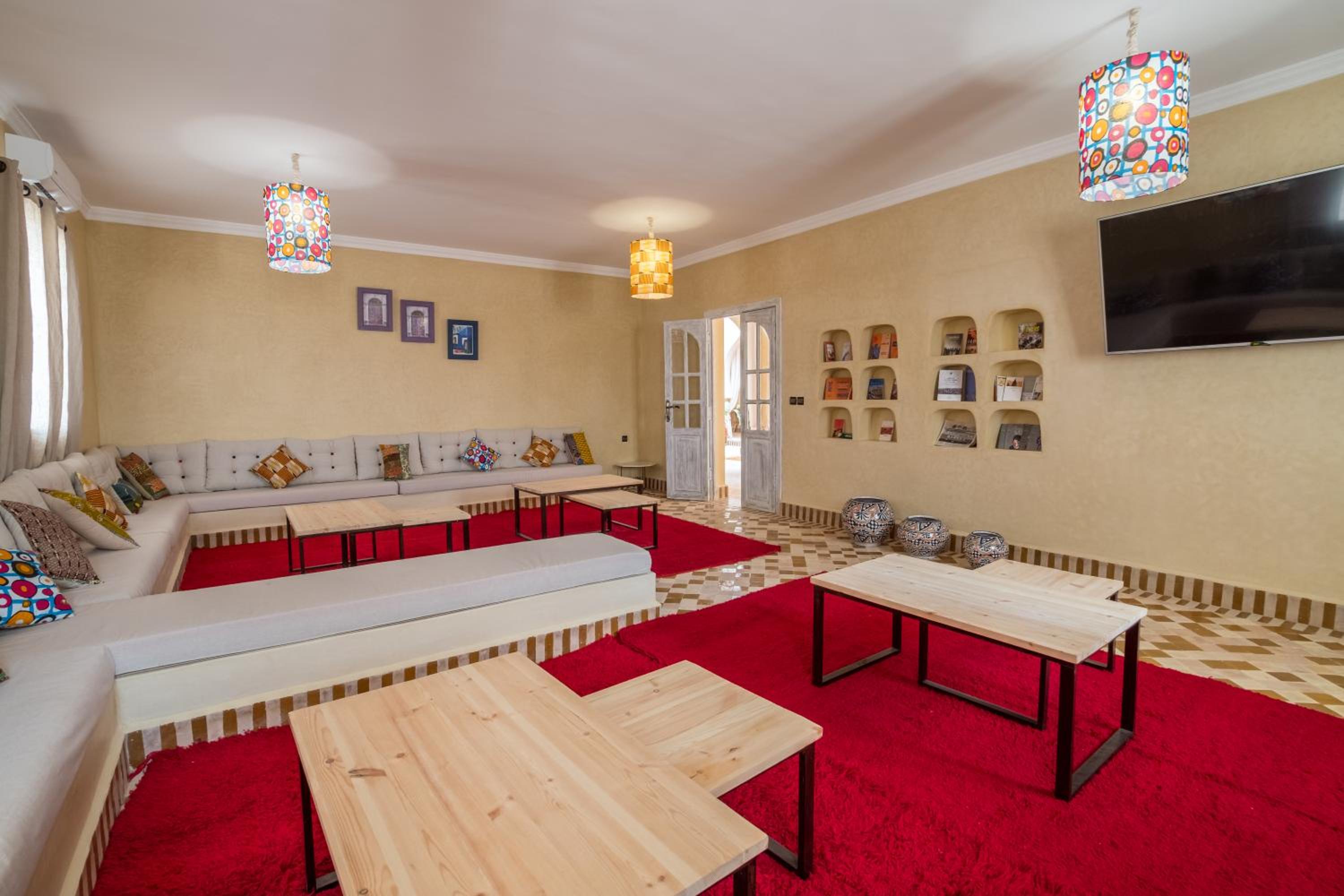 lounge