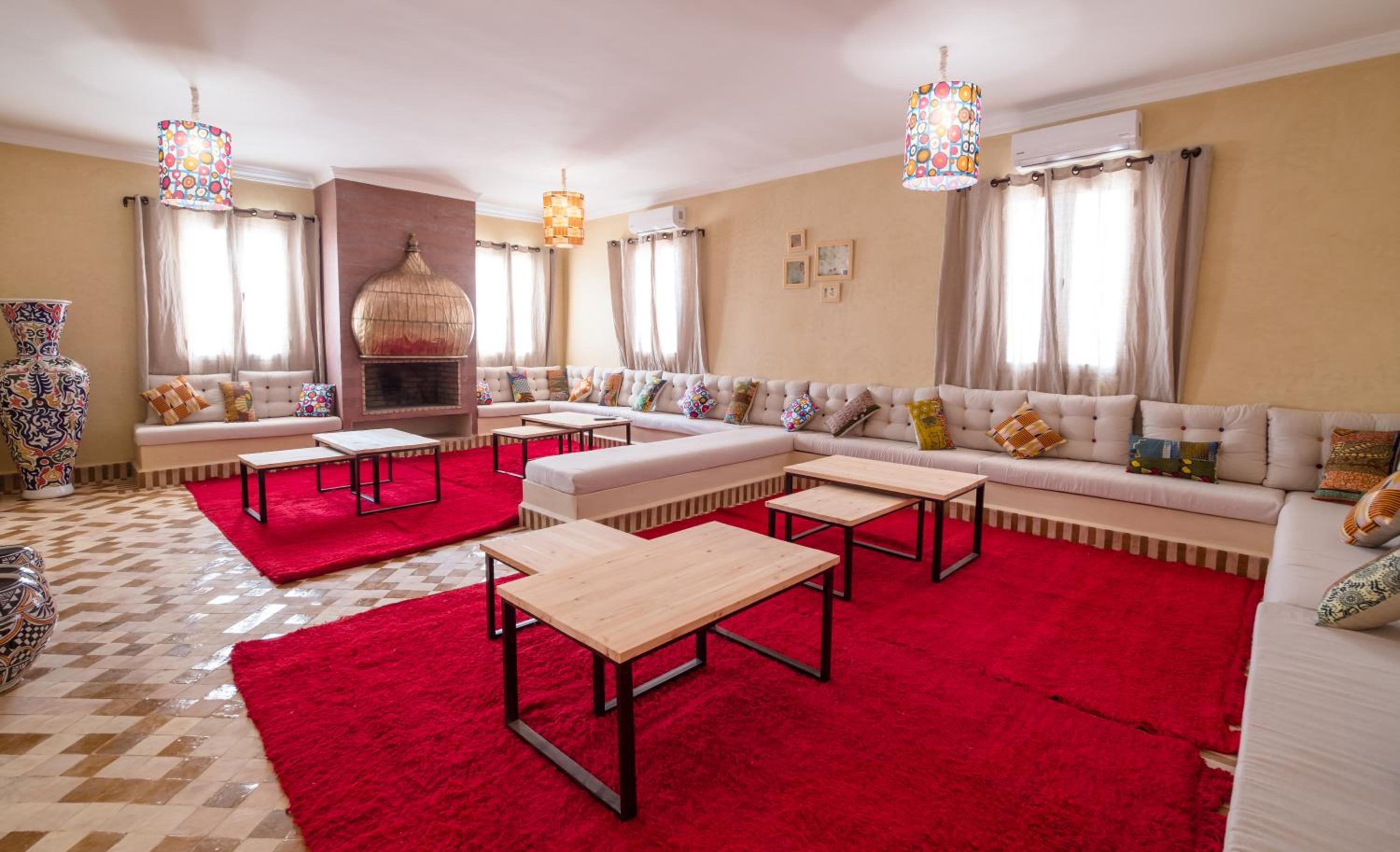 lounge