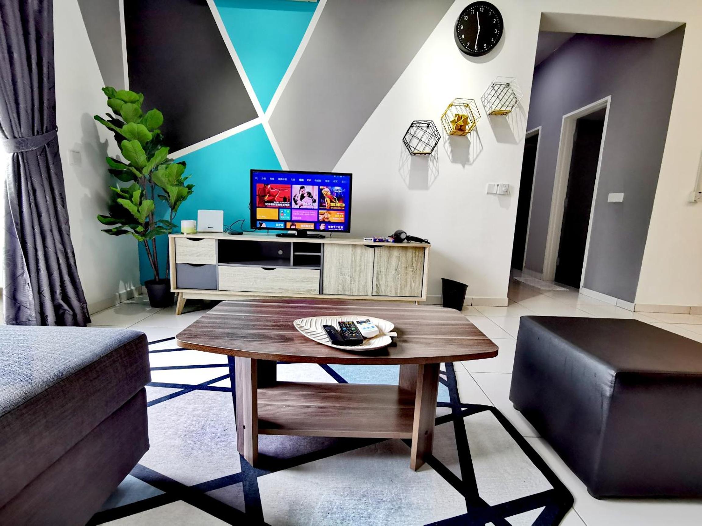 0803 Family Suites Bukit Indah TVbox Wifi Games Toy