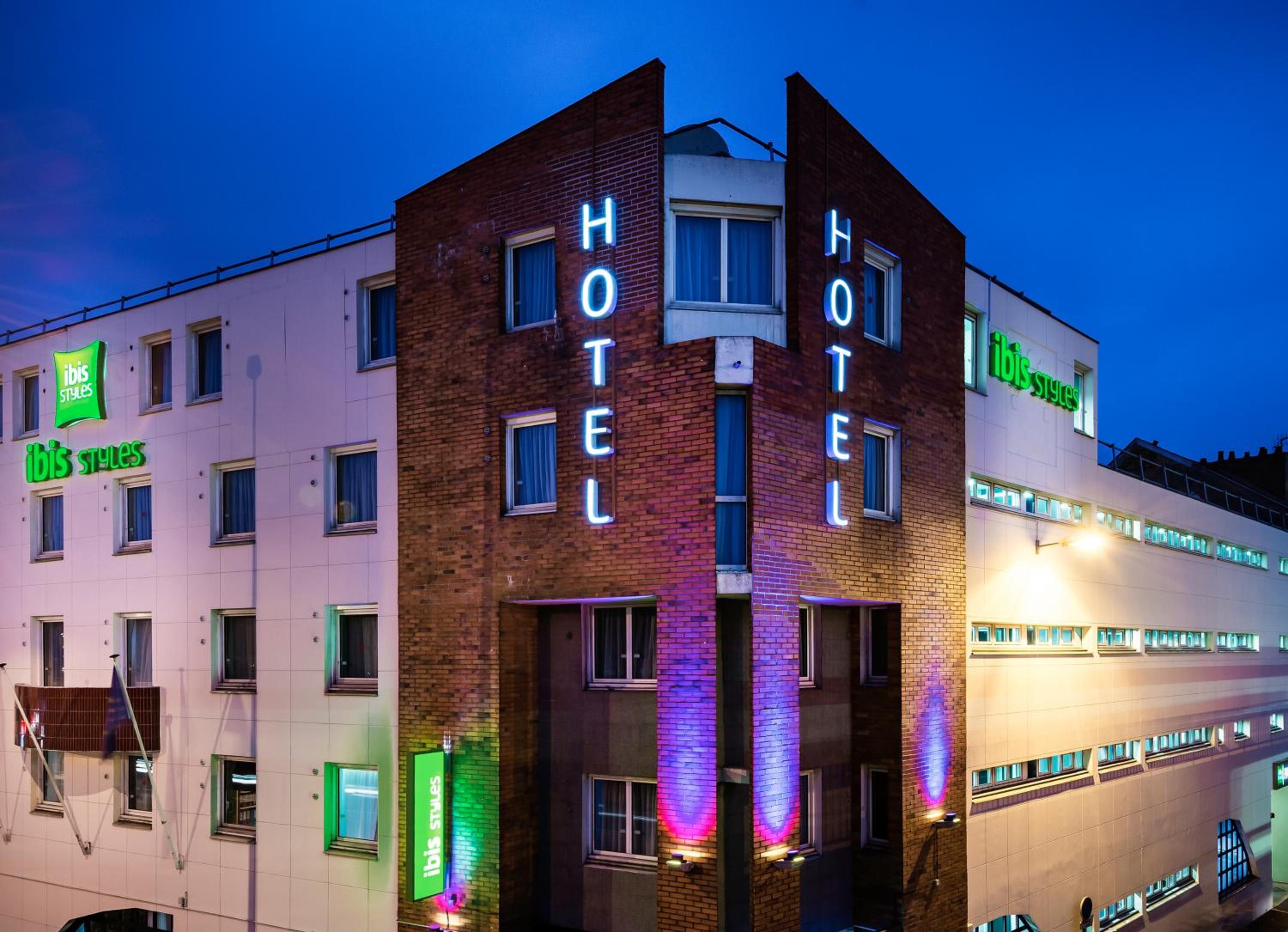 Hotel Ibis Styles Reims Centre - Image 1