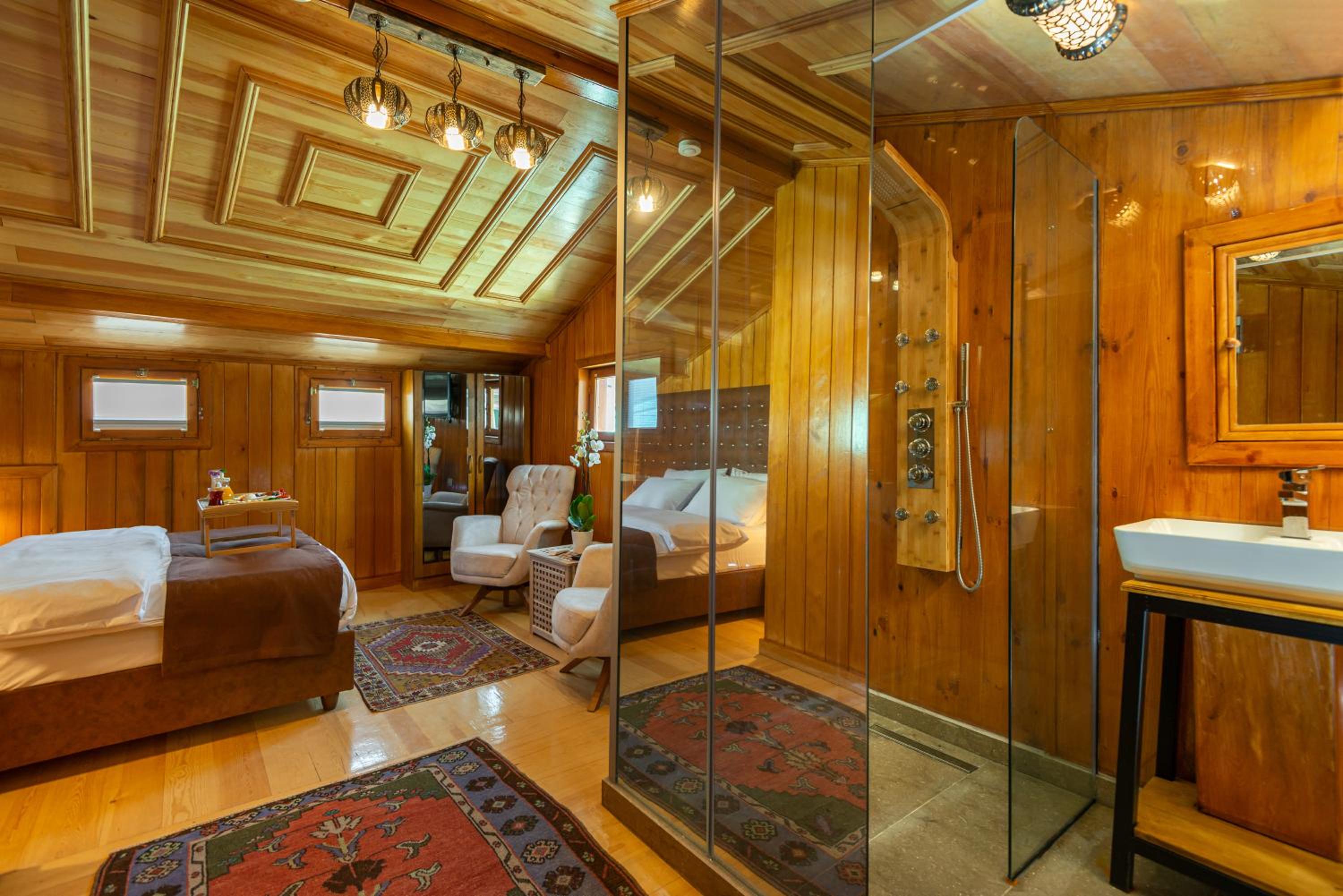 Wonder Wood Otel - Image 17