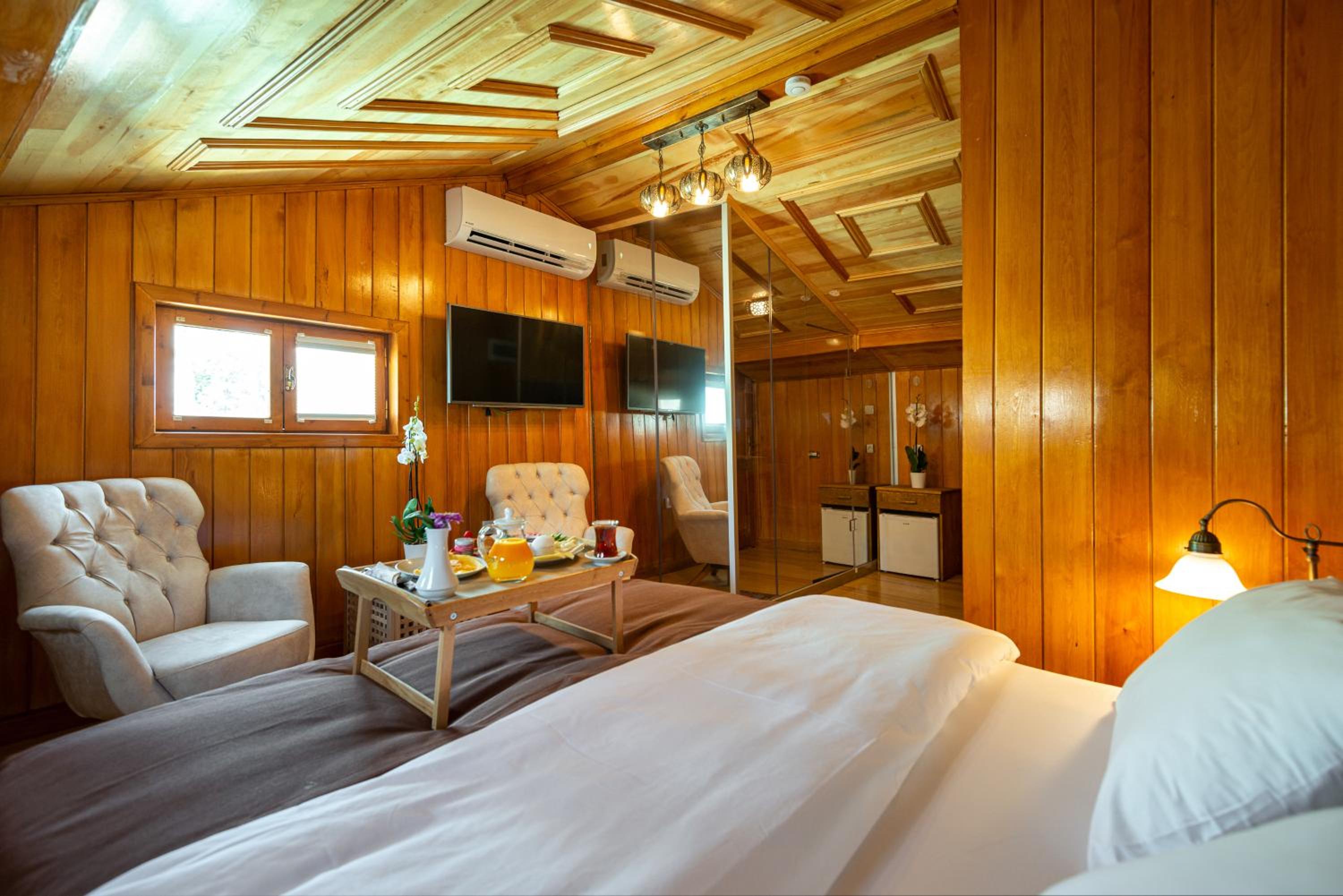 Wonder Wood Otel - Image 20