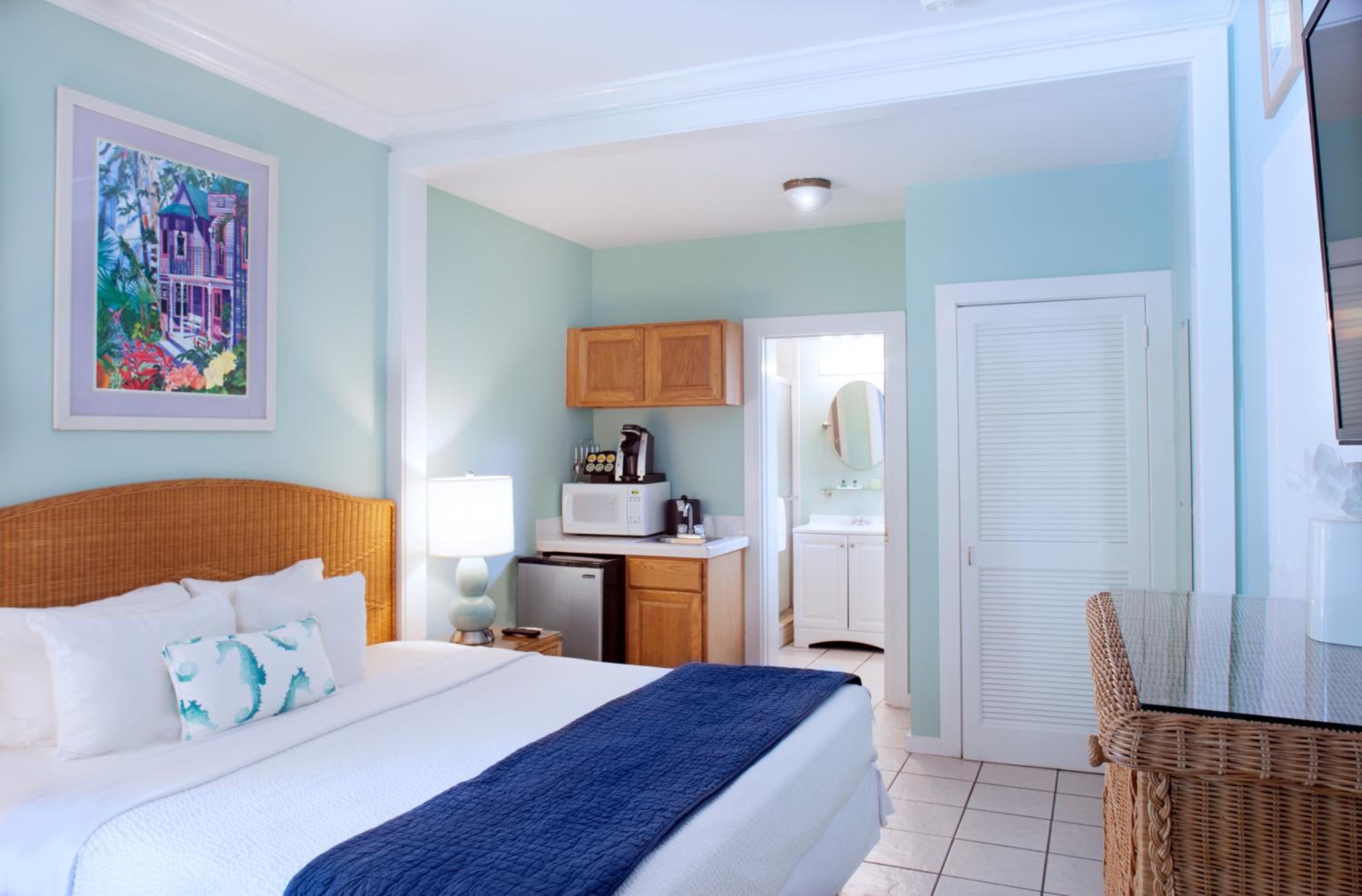 Westwinds Inn