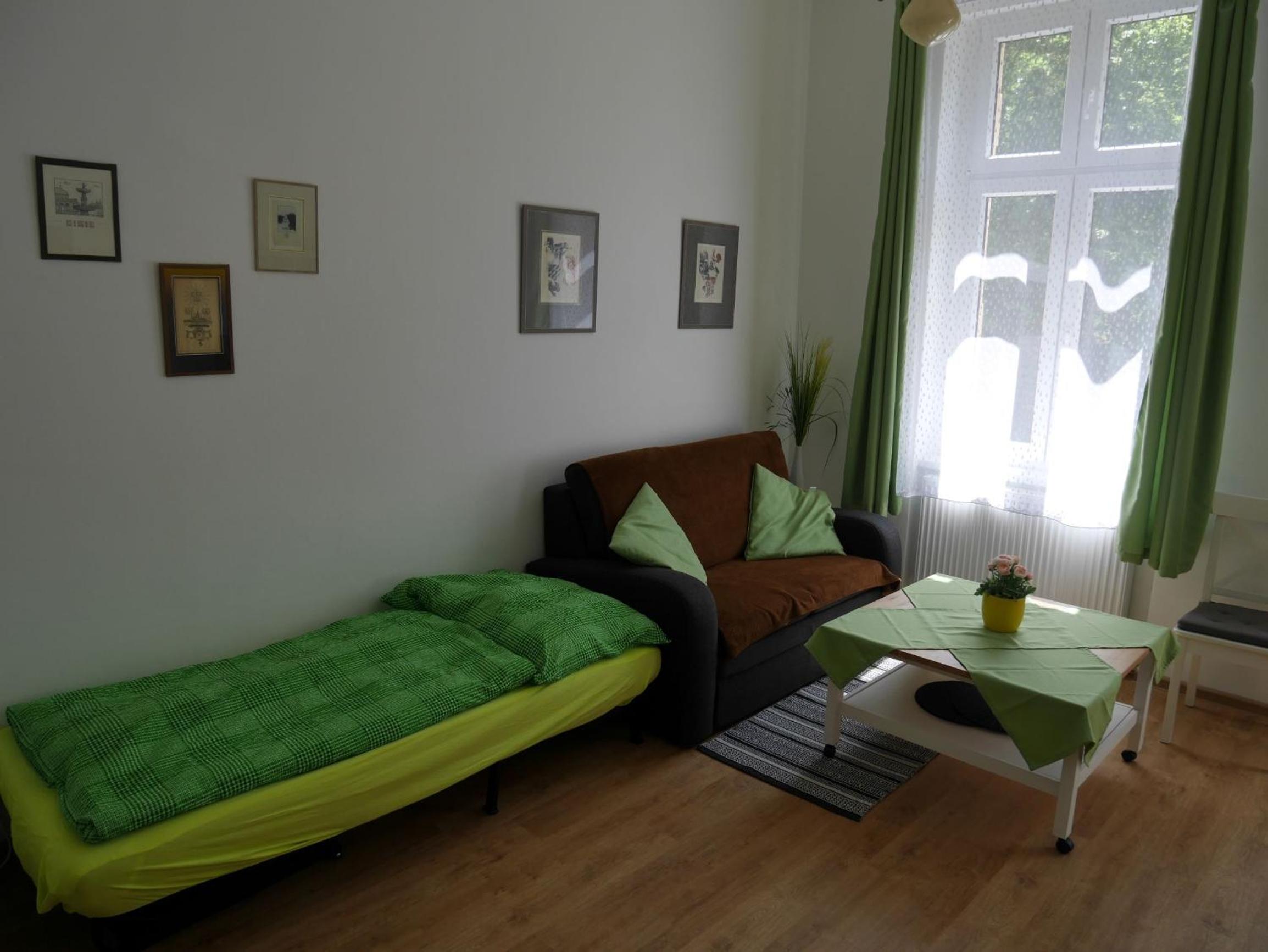 Moskevská 40
