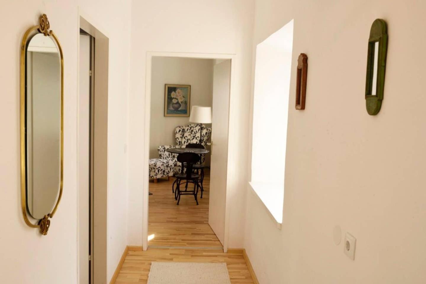Barbara Residenz / Apartment Clematis view 3