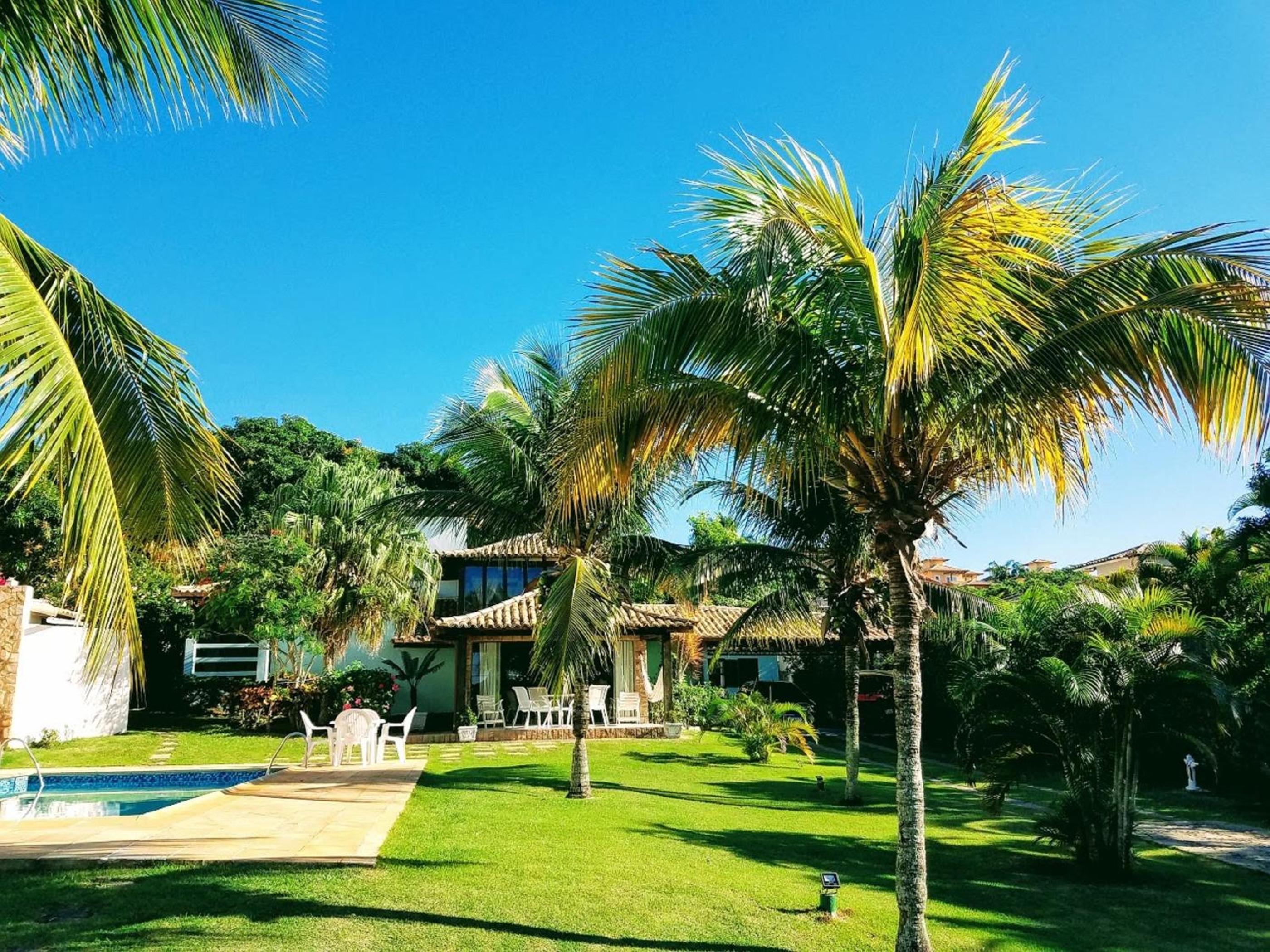 Excelente casa a 150 mts da Praia da Ferradura
