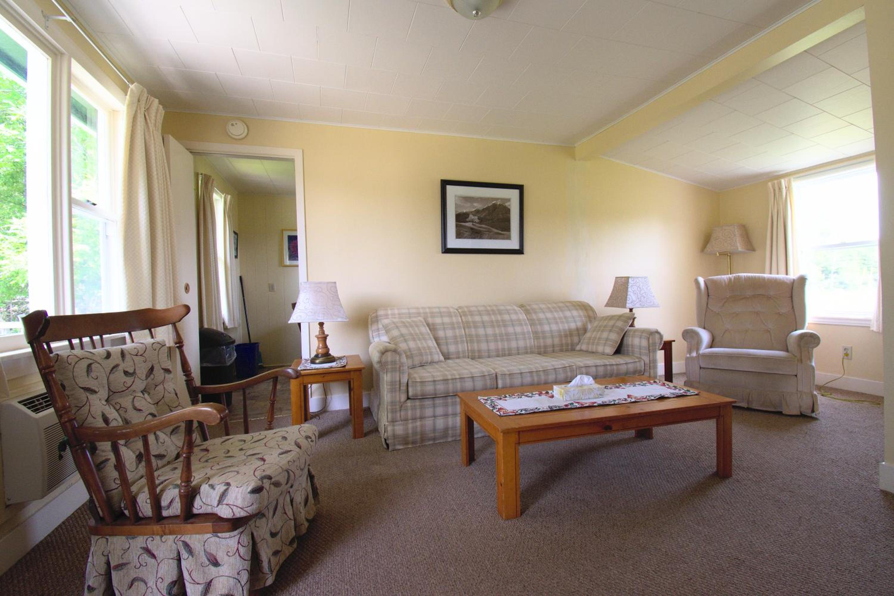 Lakeview Lodge and Cottages