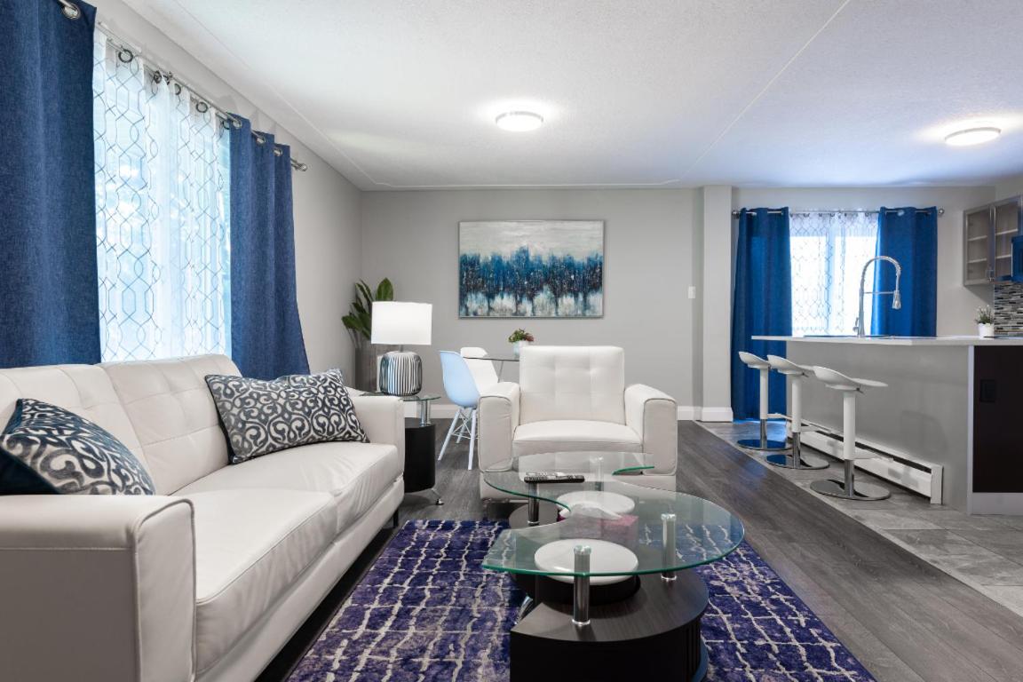 ENTIRE 2 BEDROOM APARTMENT UPTOWN WATERLOO - e3 - Image 3