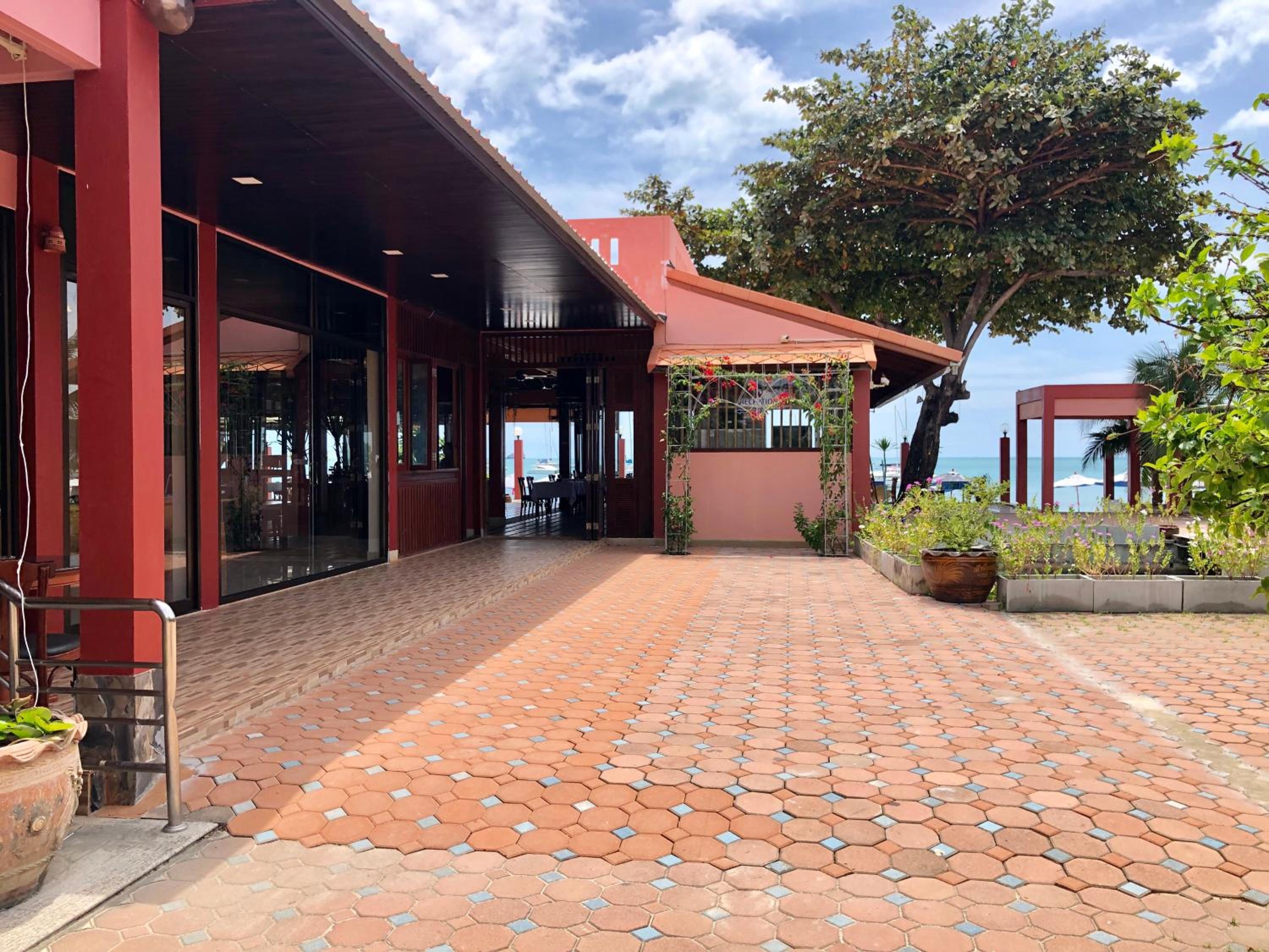 PS Thana Resort